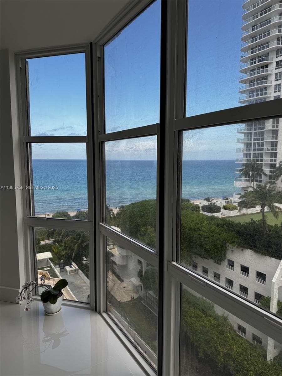 6423 Collins Ave 1001 photo 6