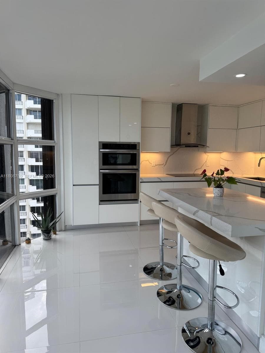 6423 Collins Ave 1001 photo 7