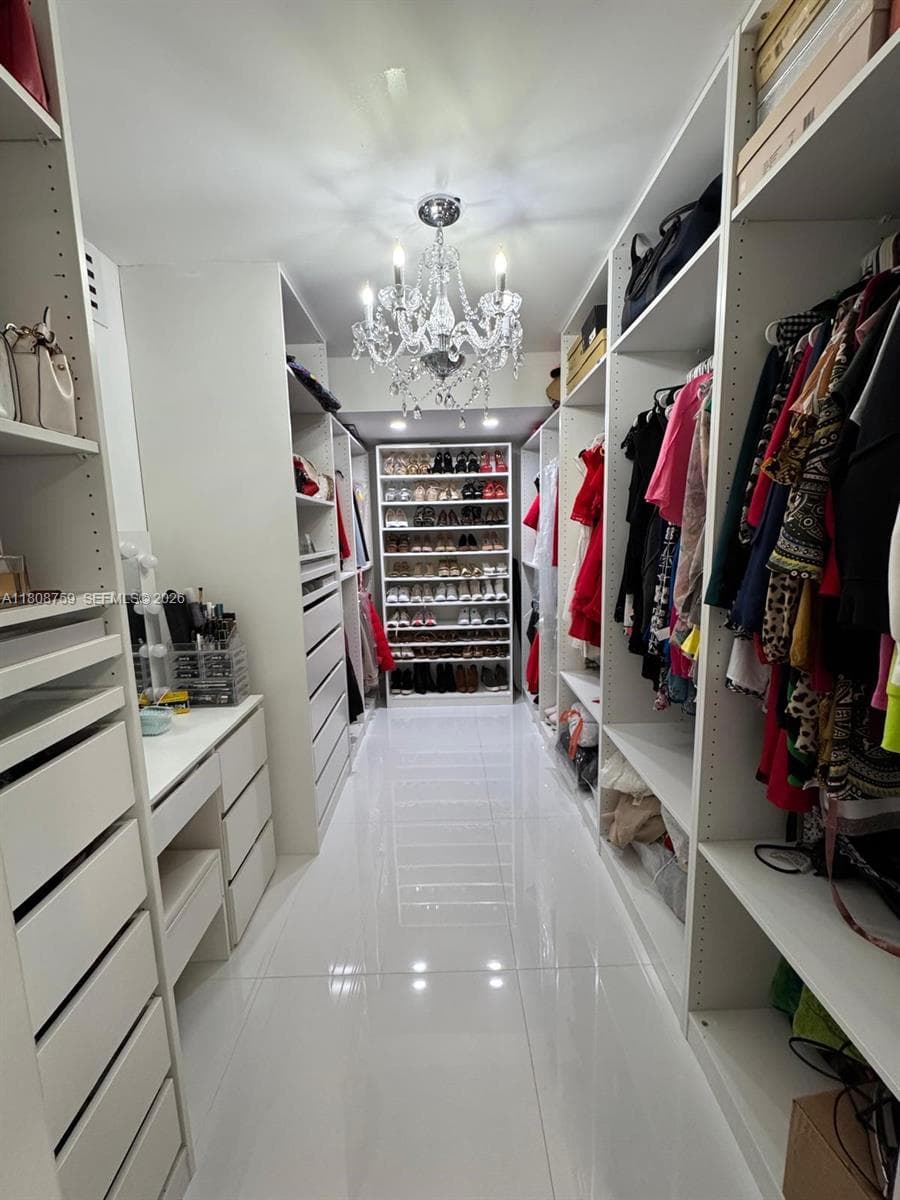 6423 Collins Ave 1001 photo 10