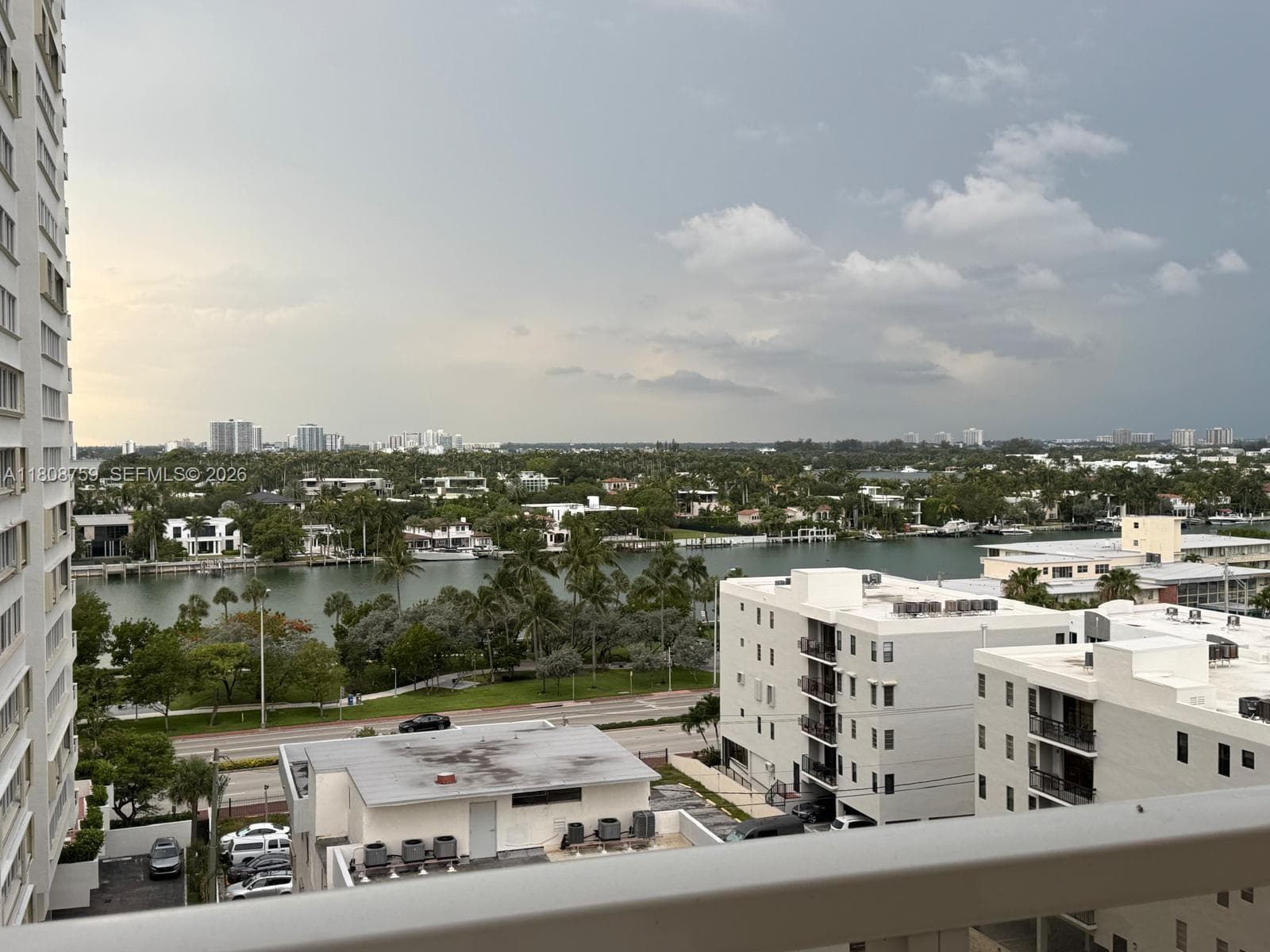 6423 Collins Ave 1001 photo 18