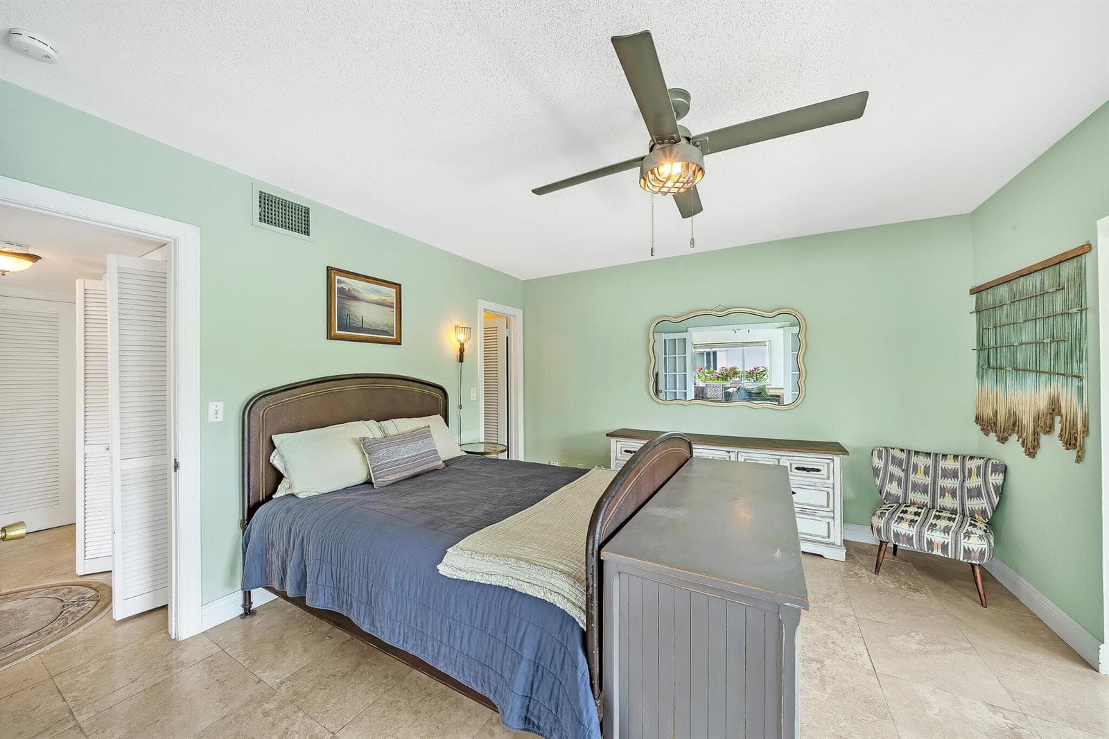711 NE Harbour Terrace 4120 photo 15