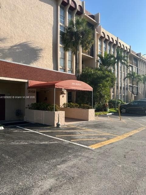 2001 Atlantic Shores Blvd 105 photo 1