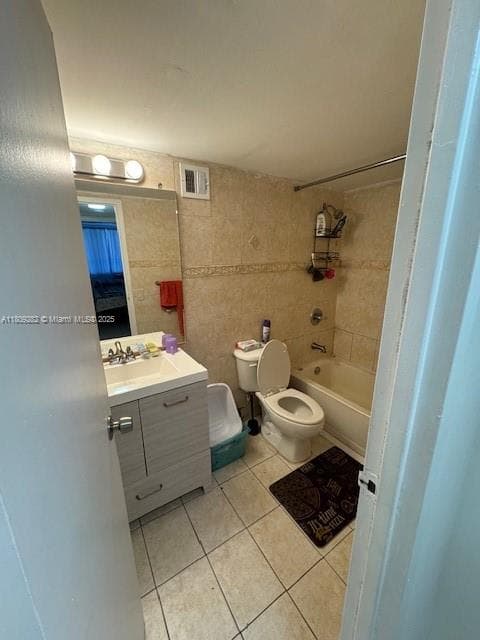 2001 Atlantic Shores Blvd 105 photo 14