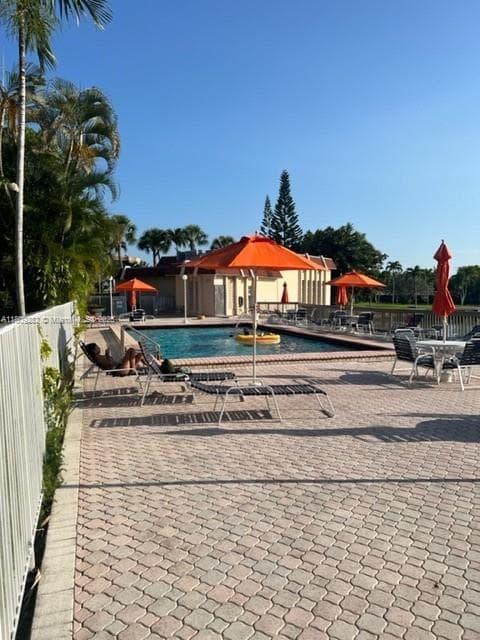 2001 Atlantic Shores Blvd 105 photo 4