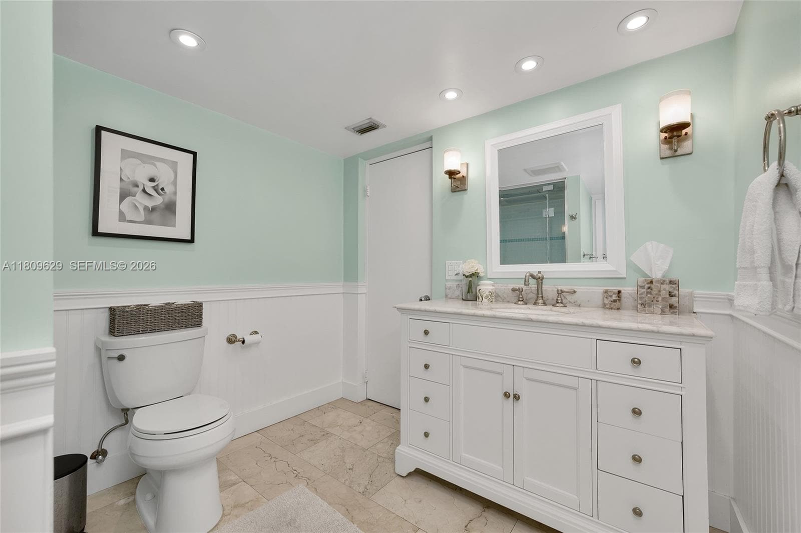 201 Knollwood Dr photo 16