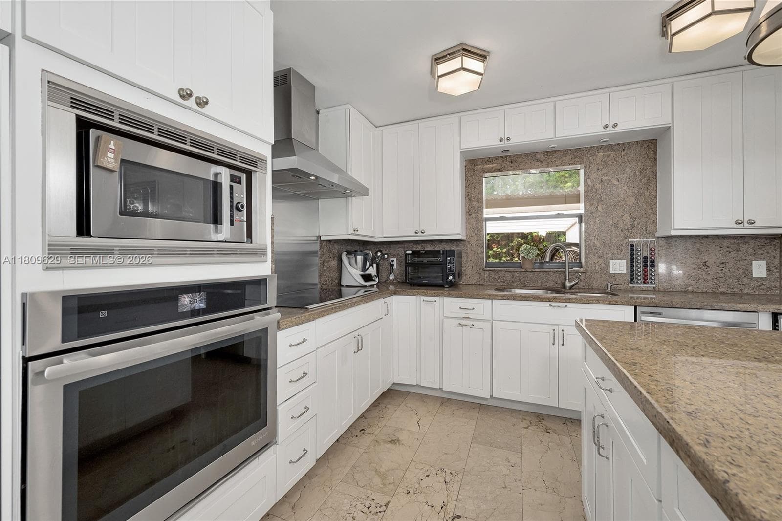 201 Knollwood Dr photo 24