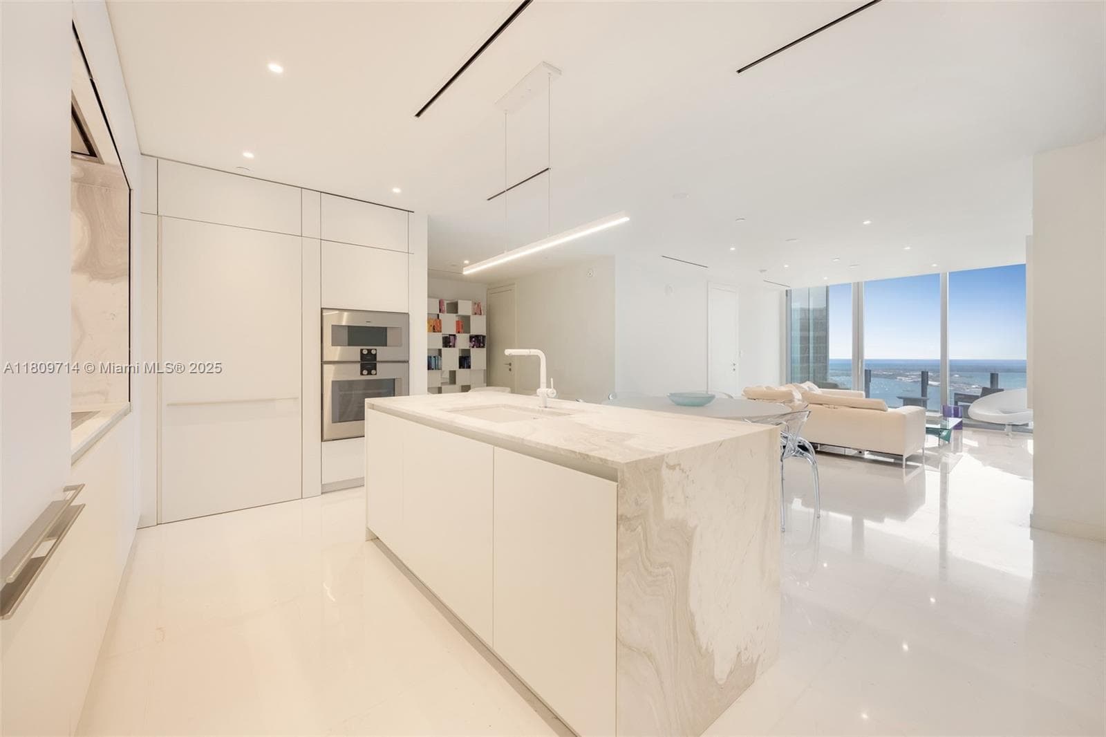 300 Biscayne Blvd Way 5205W photo 8