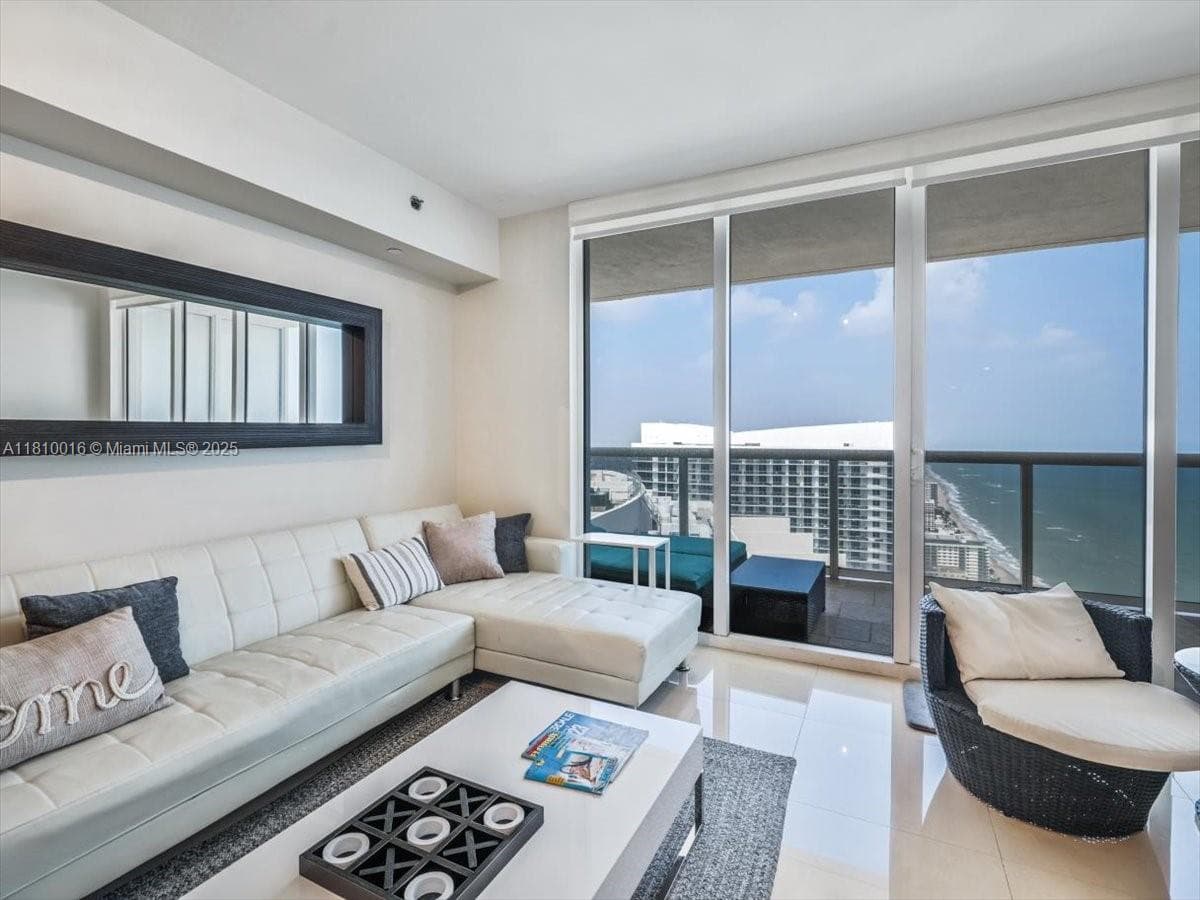1830 S Ocean Dr 5009 photo 13