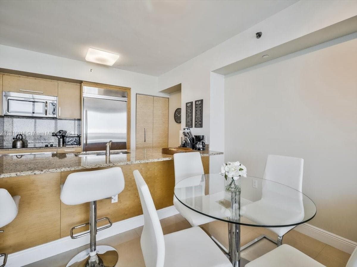 1830 S Ocean Dr 5009 photo 10