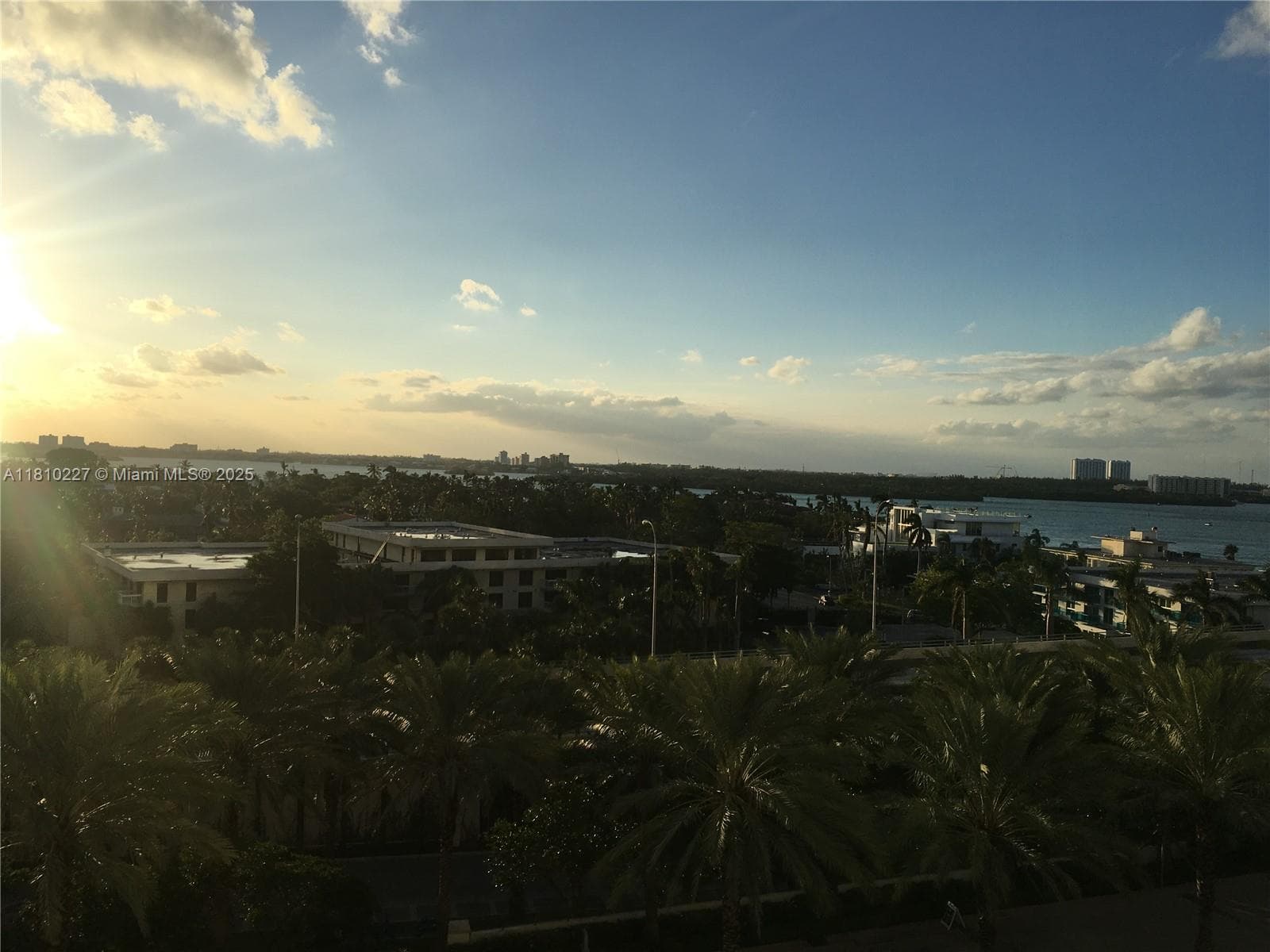 10275 Collins Ave 628 photo 14