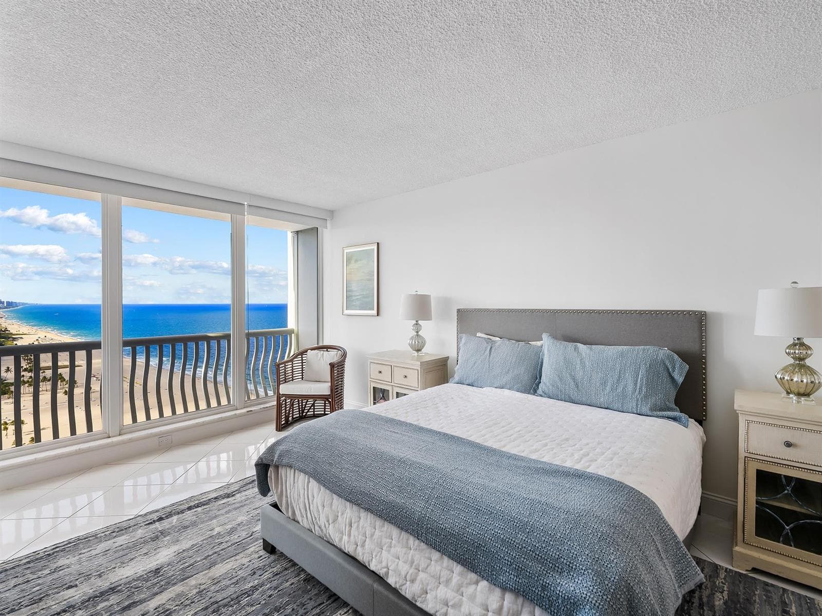 2200 S Ocean Lane 2607 photo 14
