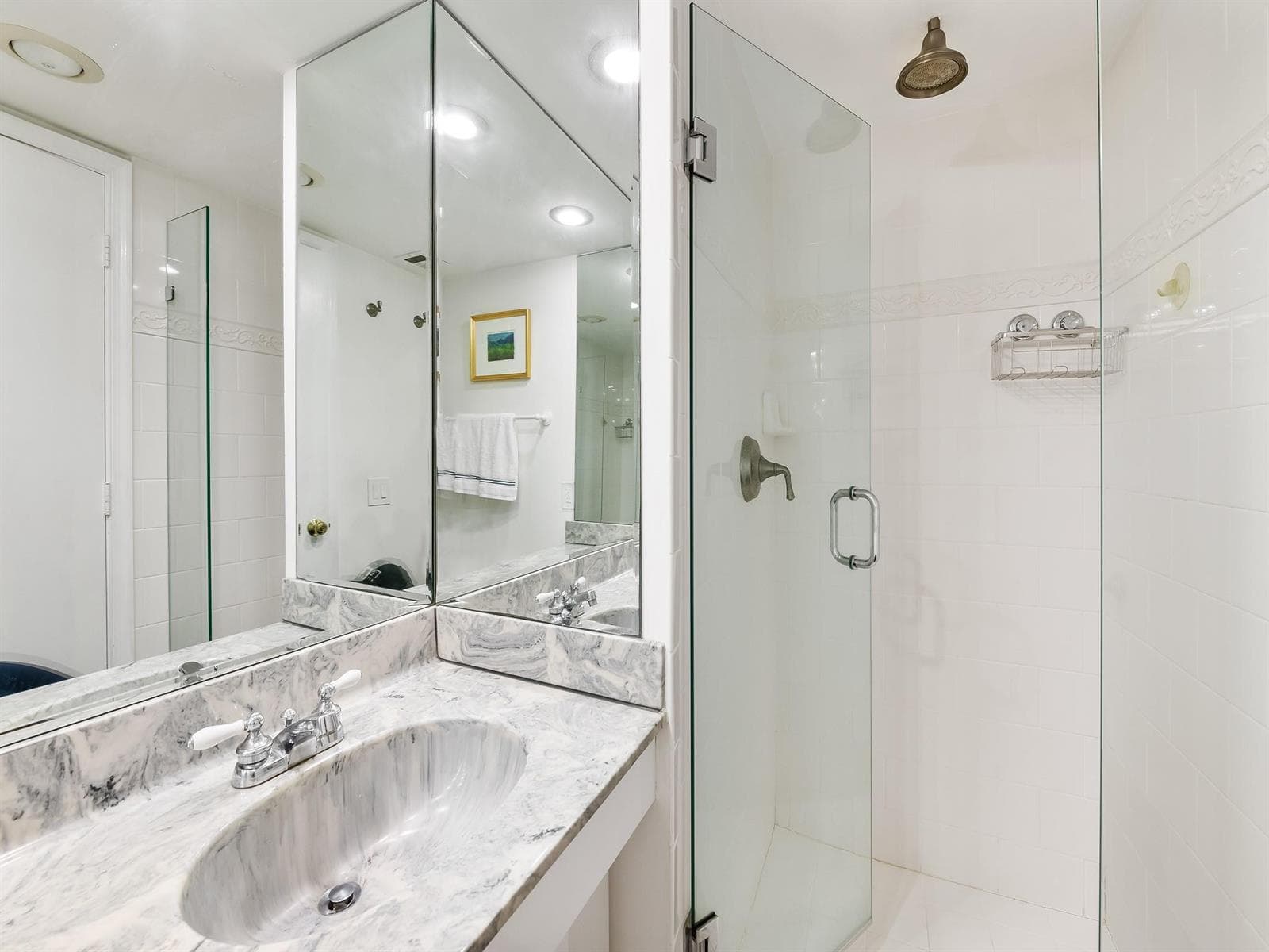 2200 S Ocean Lane 2607 photo 19