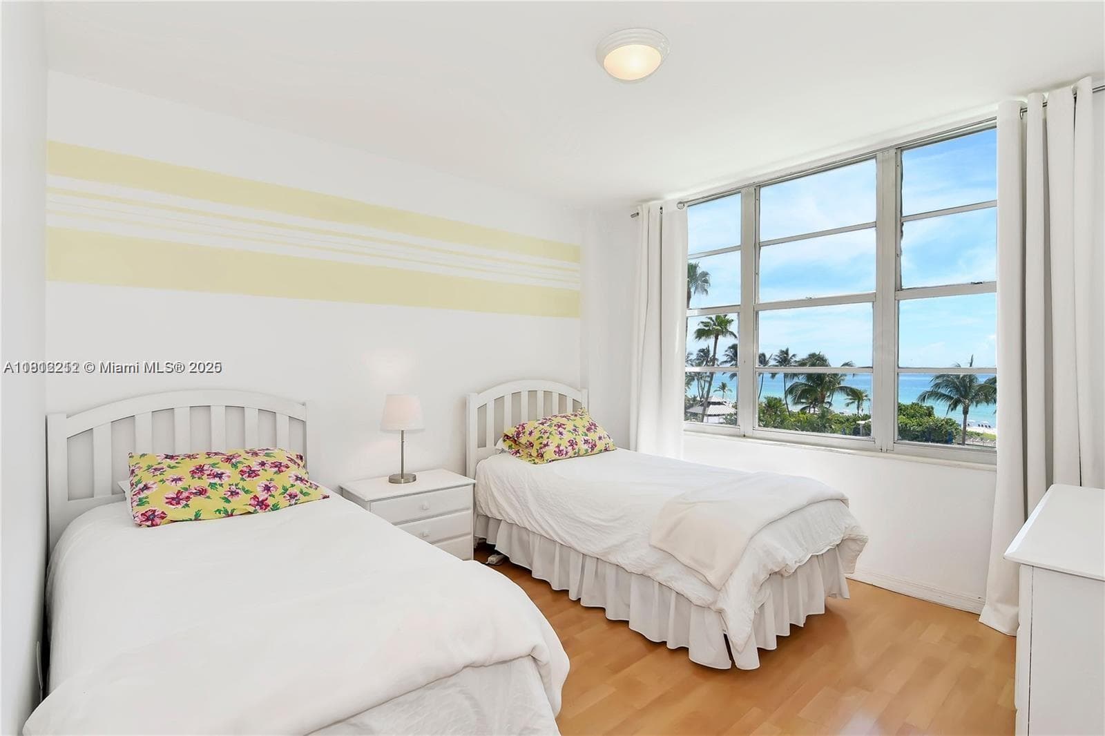 5151 Collins Ave 619 photo 12