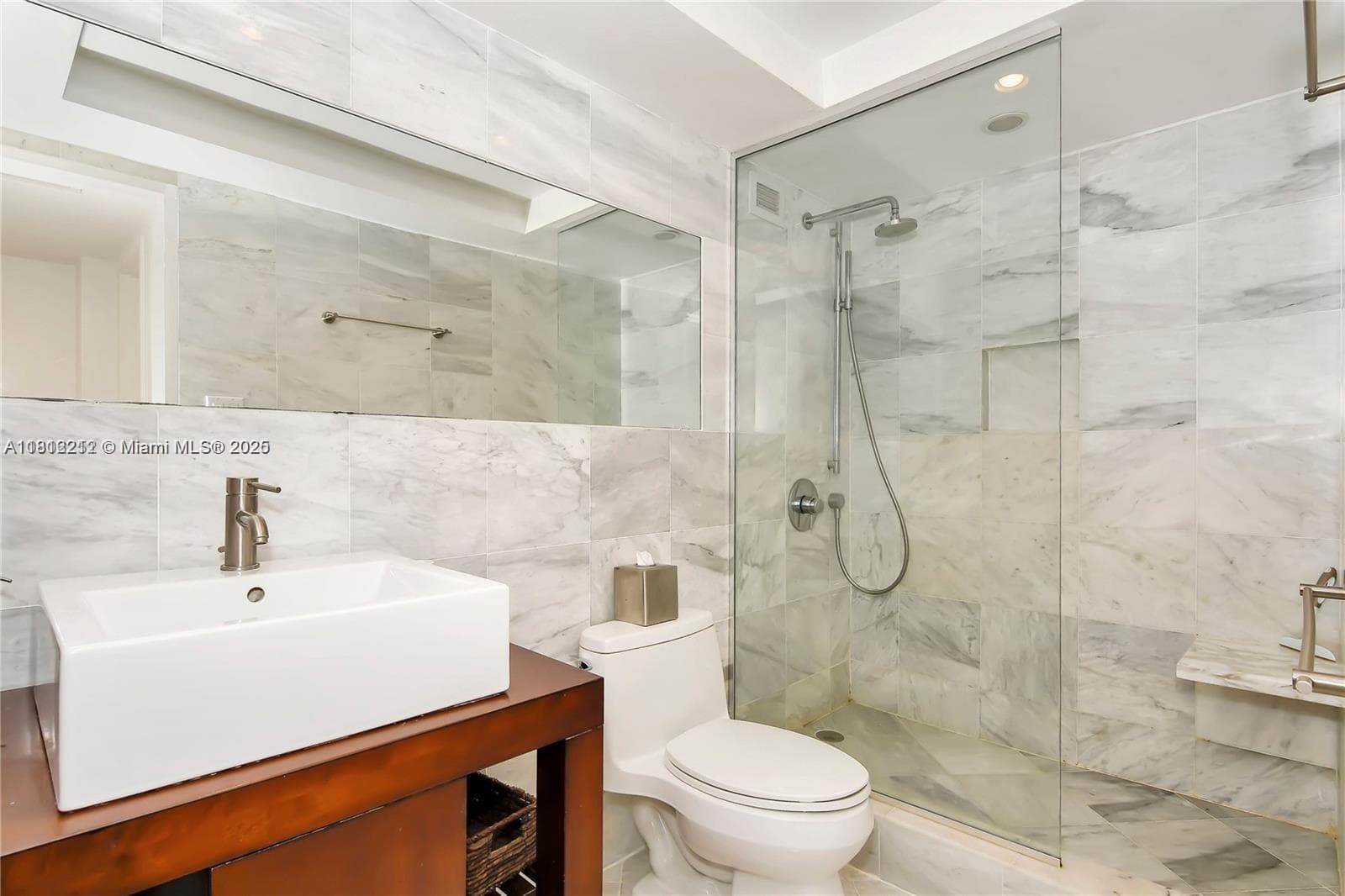 5151 Collins Ave 619 photo 14