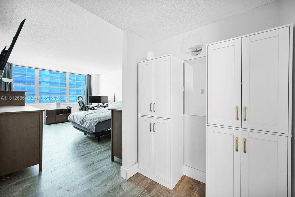 18041 Biscayne Blvd 1201 photo 14