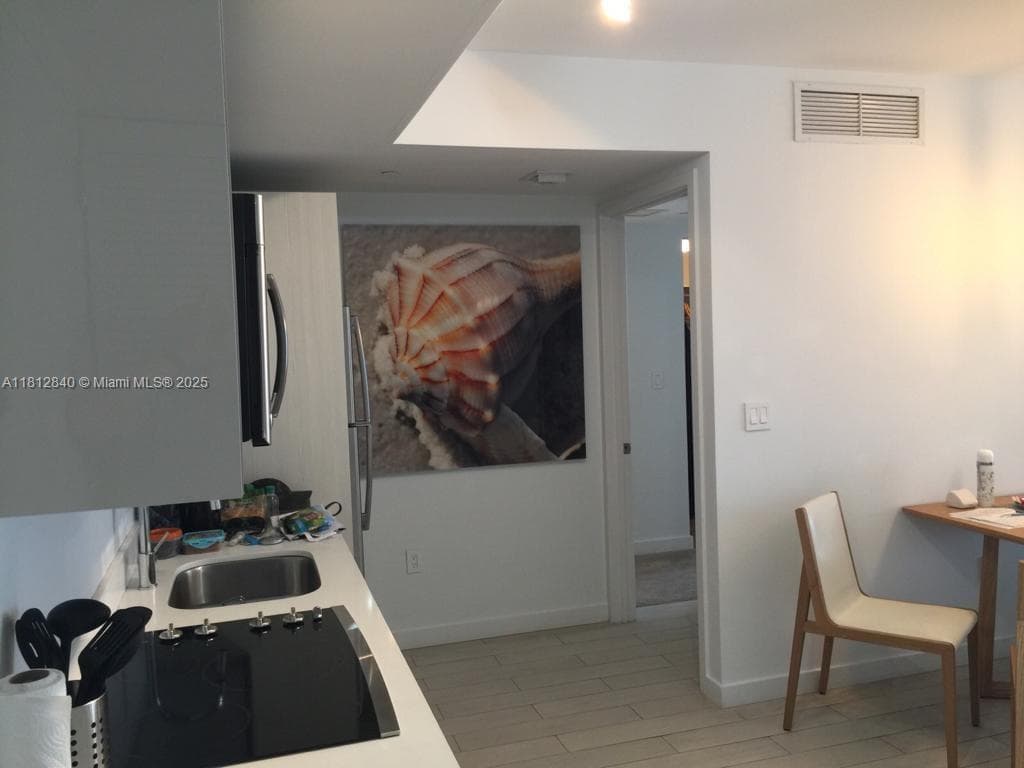 2602 E Hallandale Beach Blvd R2010 photo 11