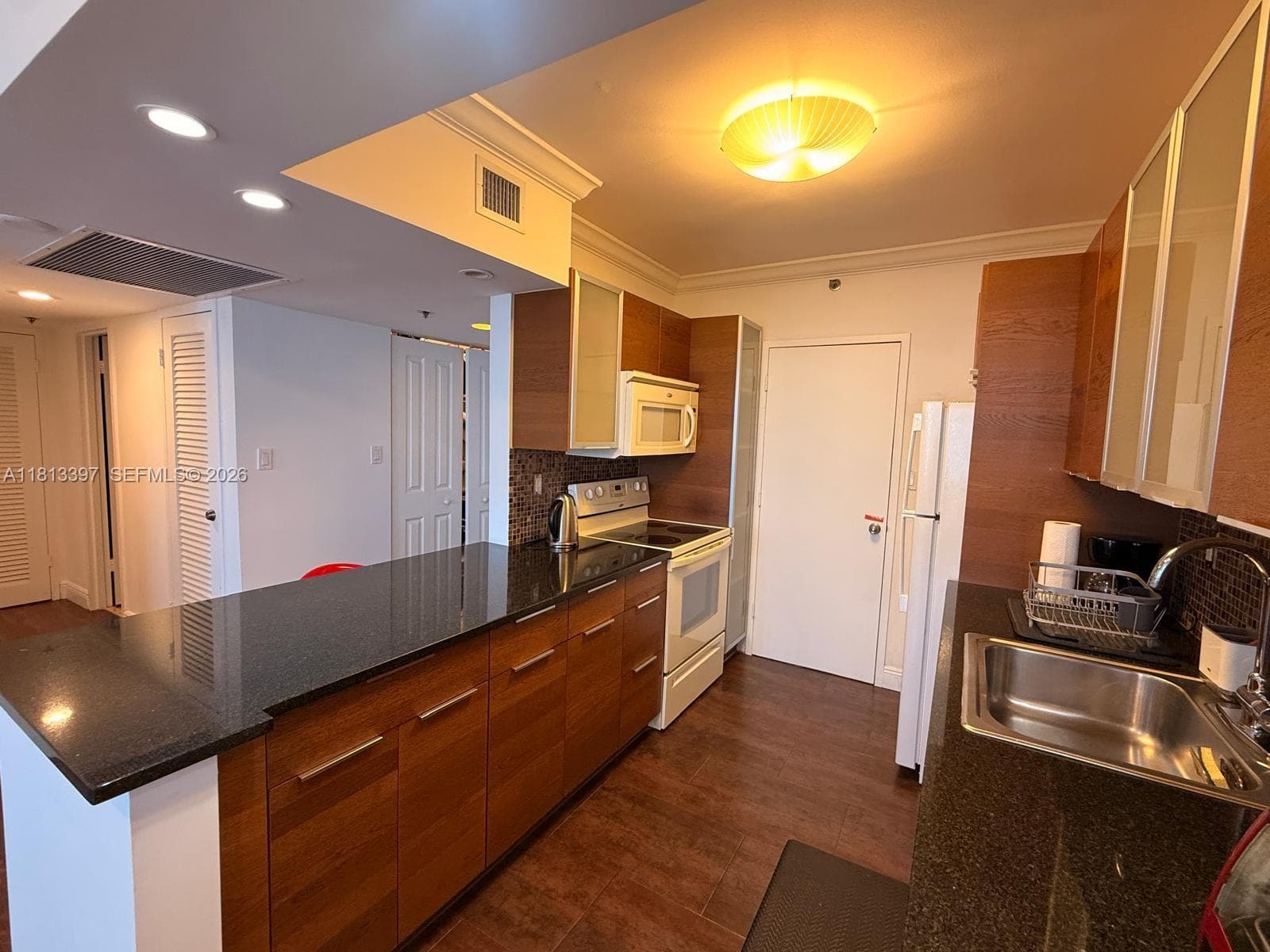 100 Lincoln Rd 1214 photo 12