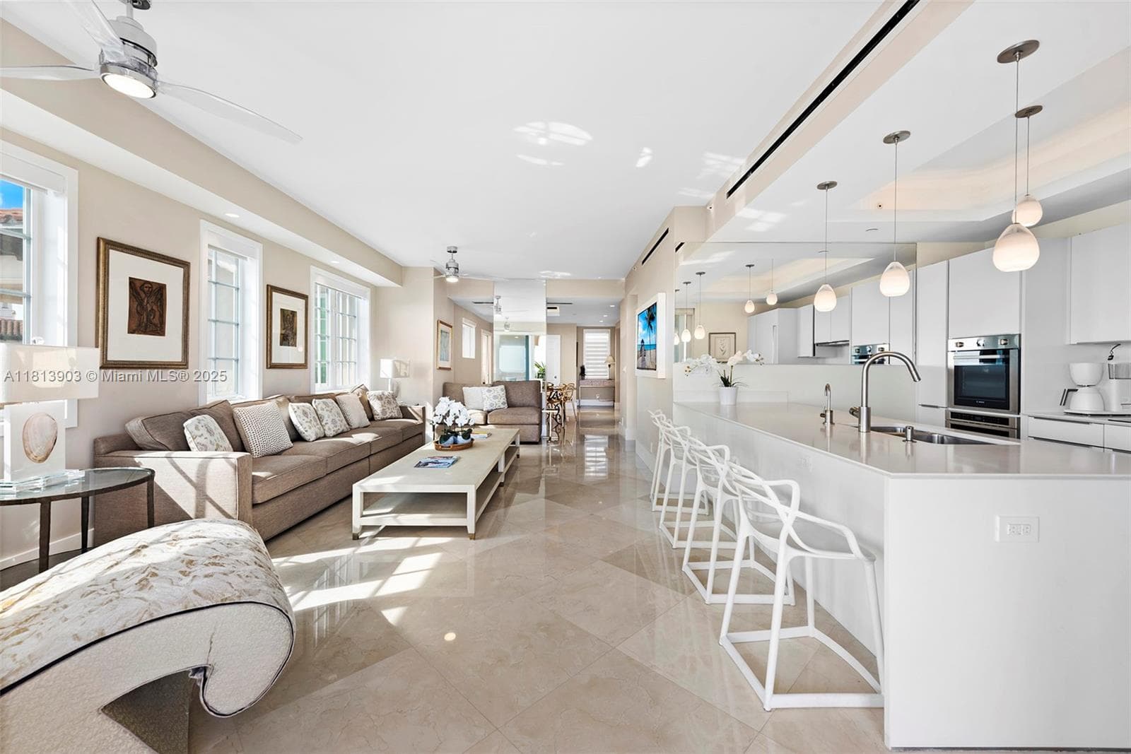 19253 Fisher Island Dr 19253 photo 10