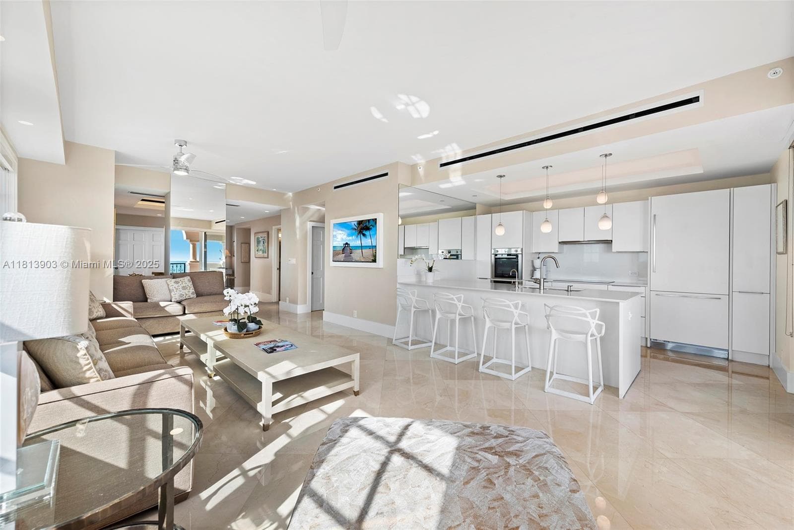 19253 Fisher Island Dr 19253 photo 11