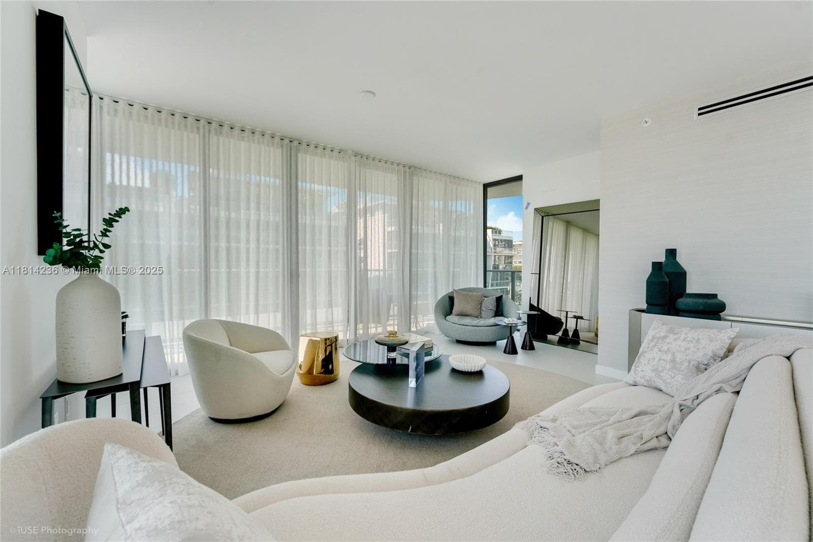 9901 W Bay Harbor Dr 601 photo 16