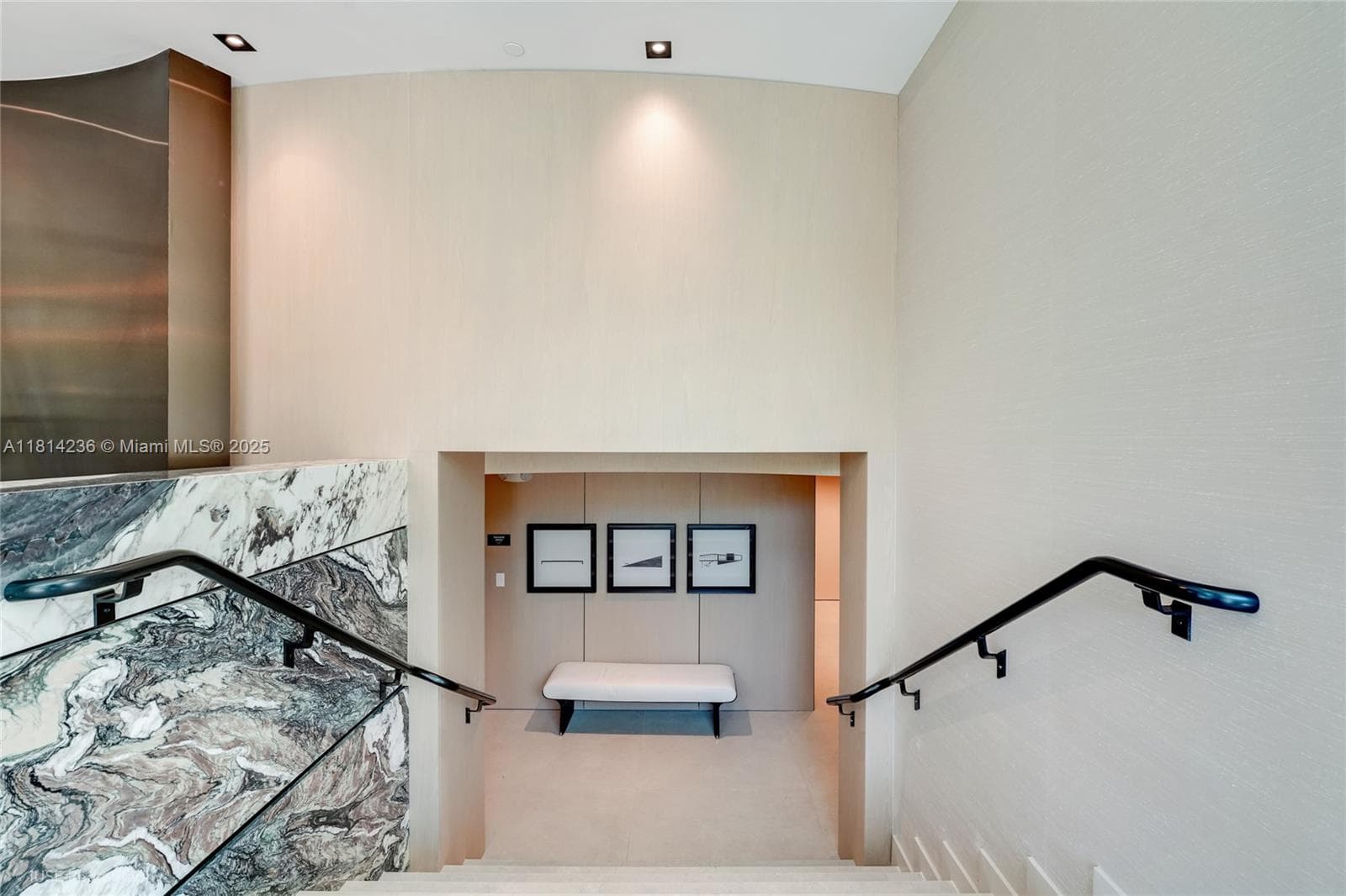 9901 W Bay Harbor Dr 601 photo 15