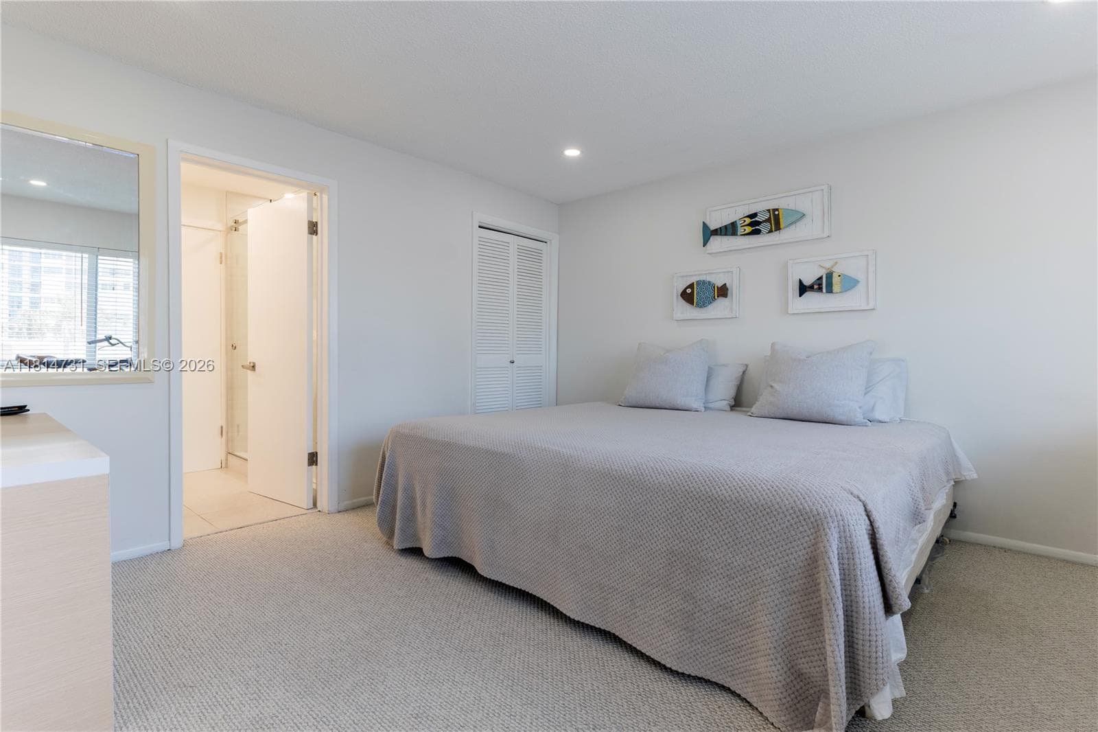 120 Golden Isles Dr 33B photo 21