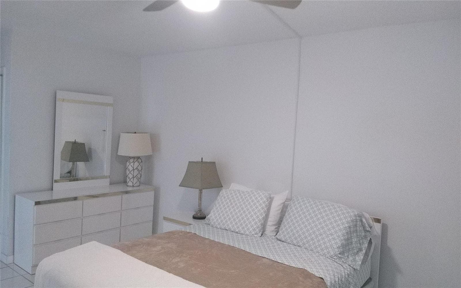 465 Paradise Isle Boulevard 207 photo 9