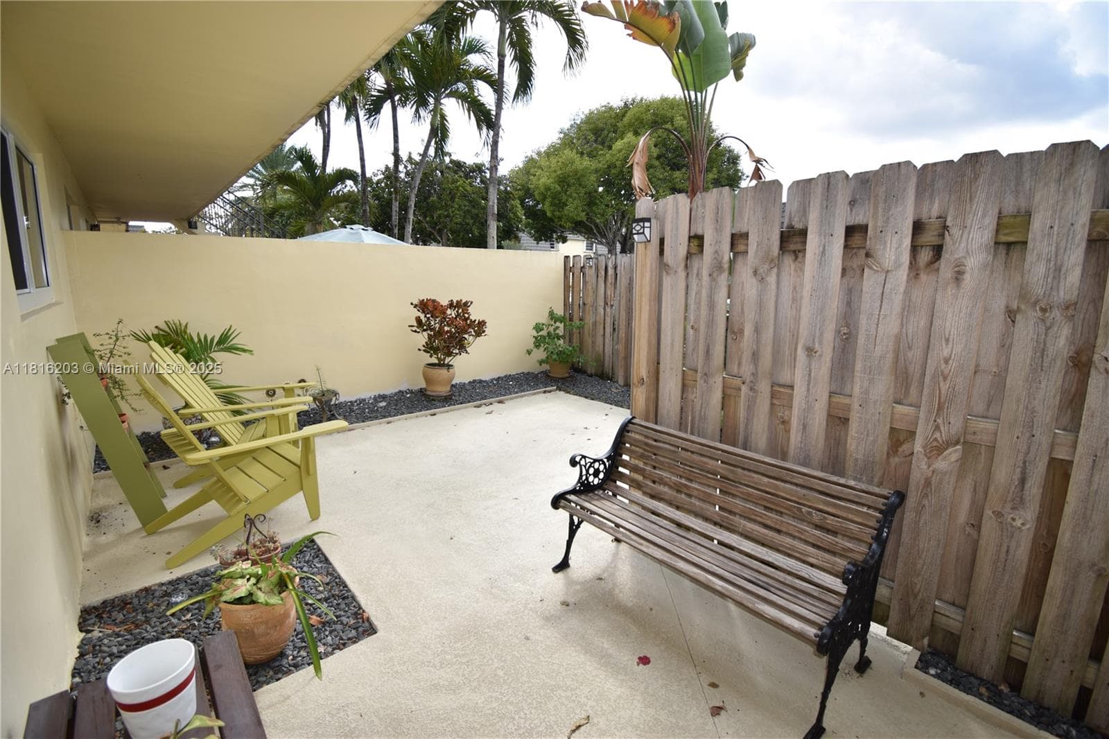 8469 SW 137th Ave 8469 photo 2