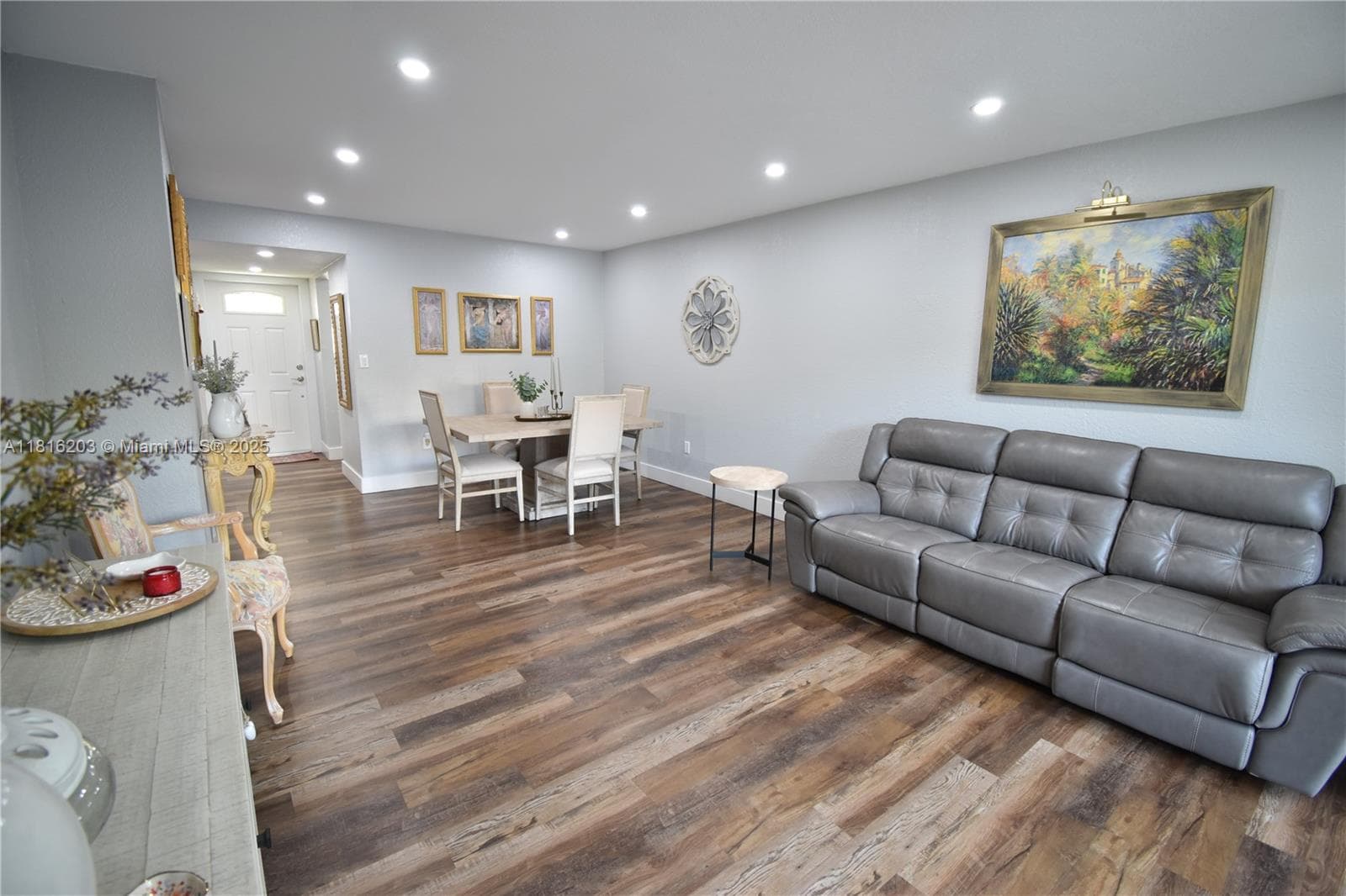 8469 SW 137th Ave 8469 photo 6