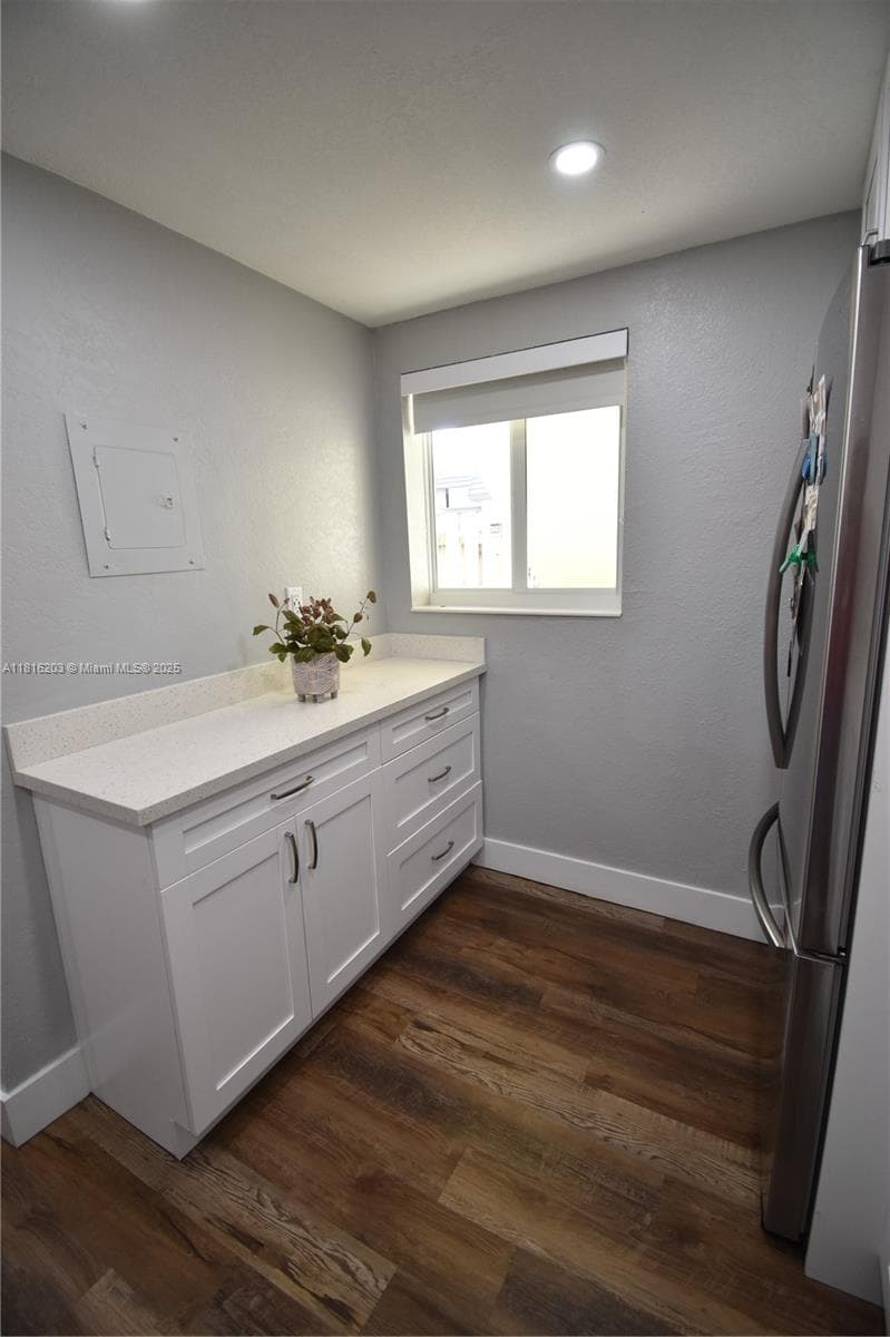 8469 SW 137th Ave 8469 photo 4
