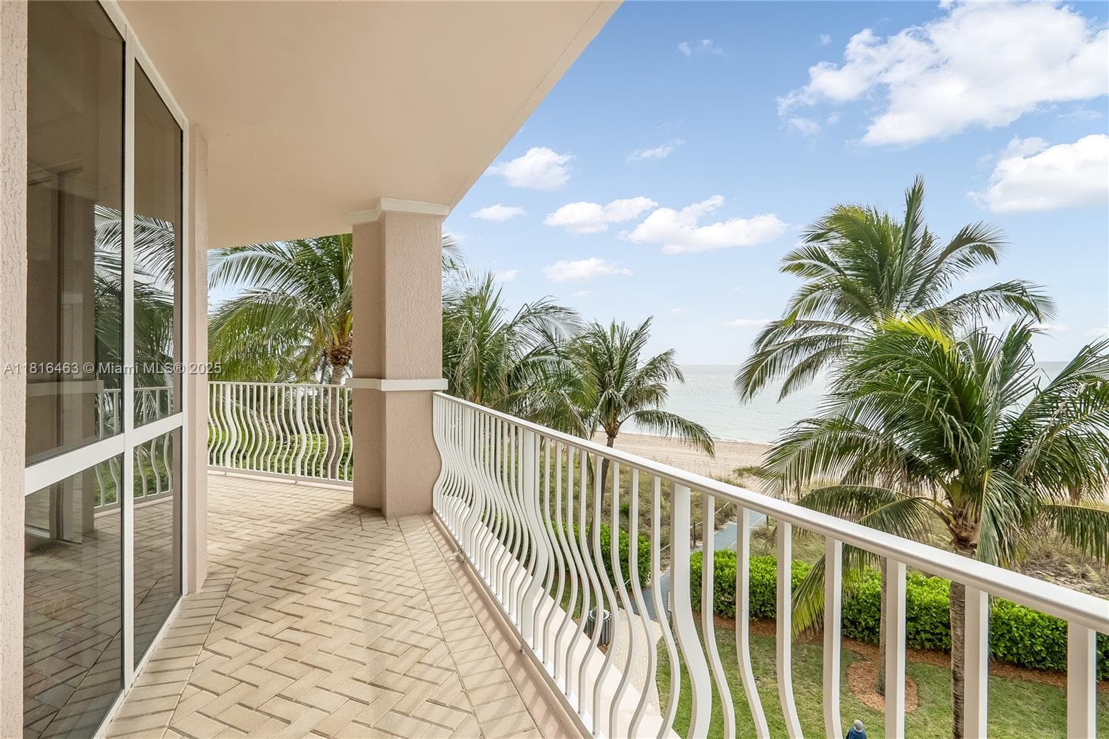 1460 Ocean Blvd 304 photo 13