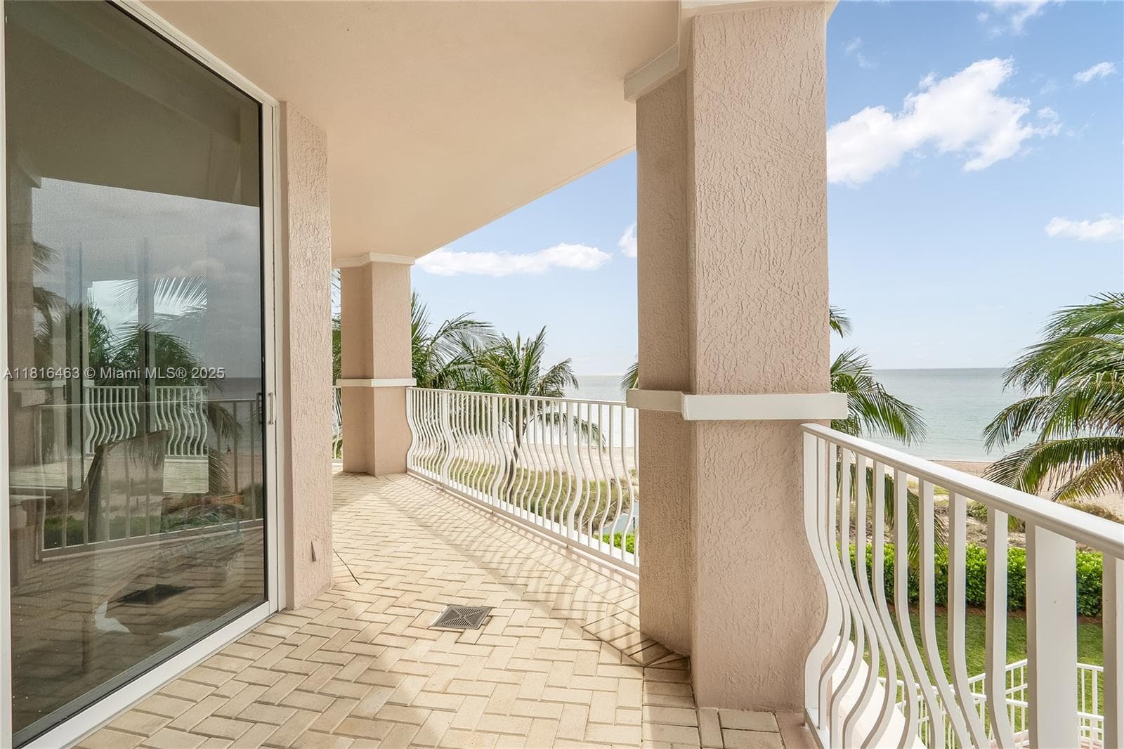 1460 Ocean Blvd 304 photo 12