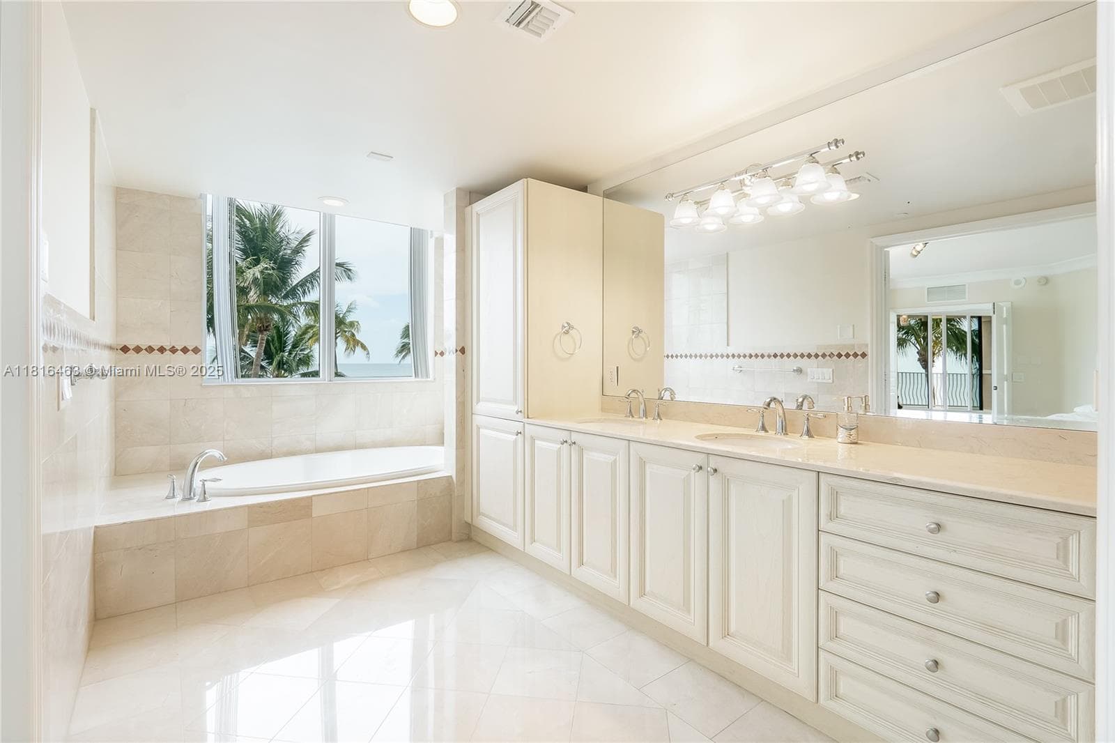 1460 Ocean Blvd 304 photo 15