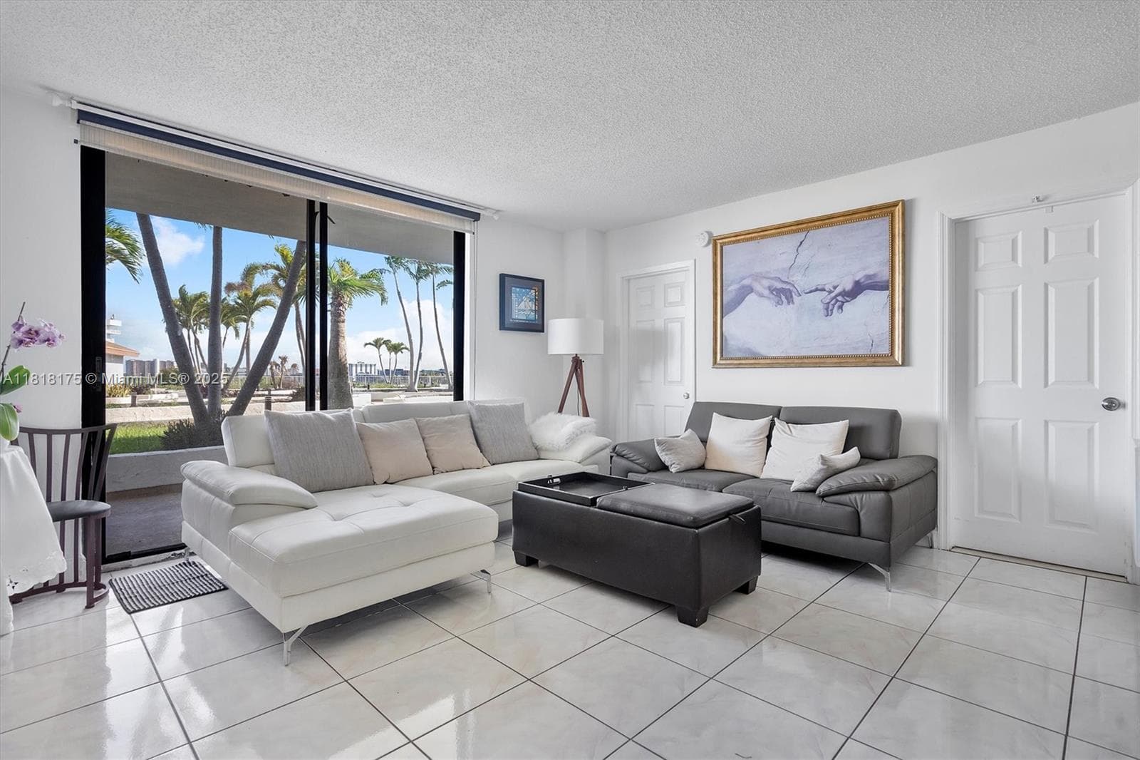 13499 Biscayne Blvd 406 photo 3