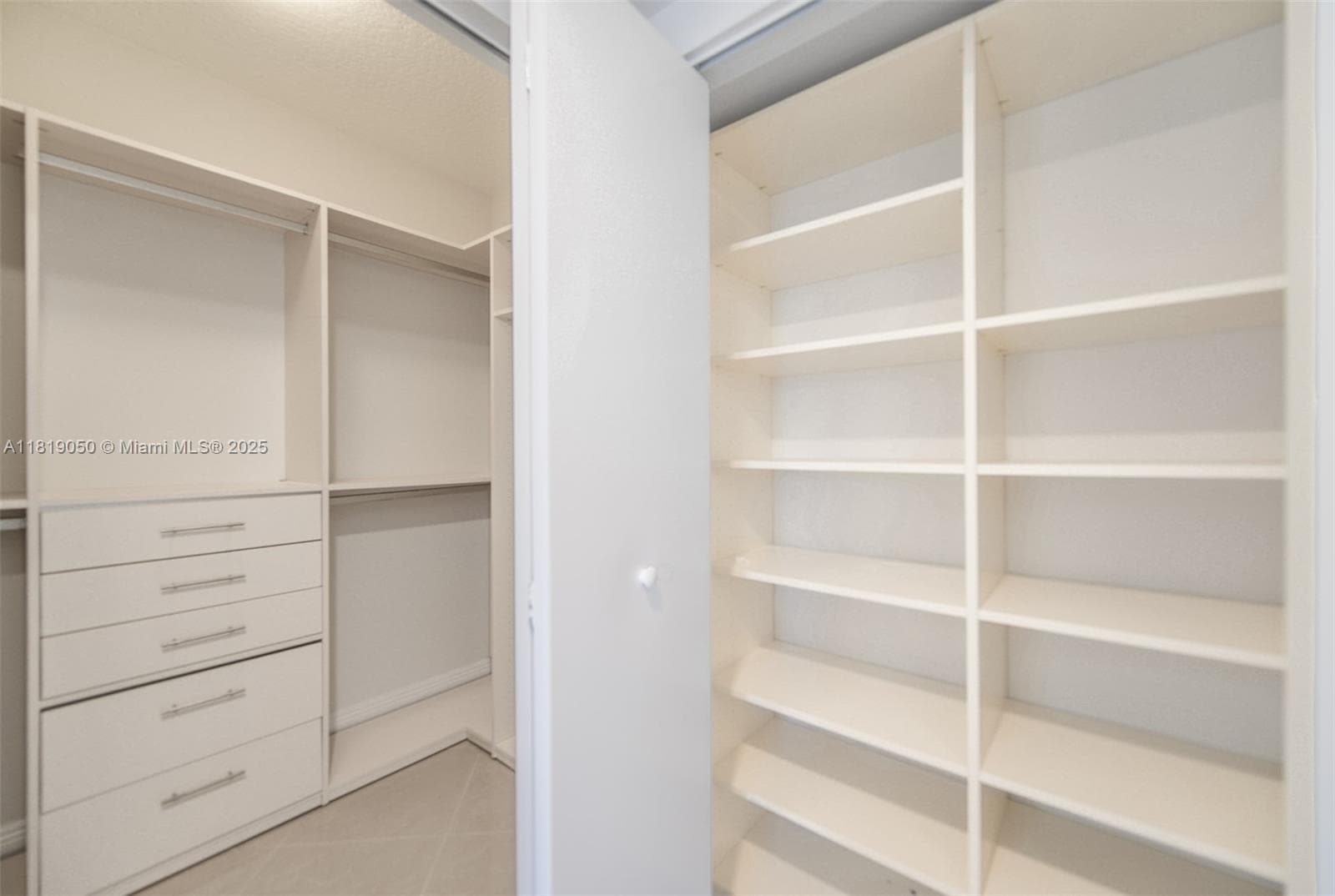 16699 Collins Ave 2107 photo 20