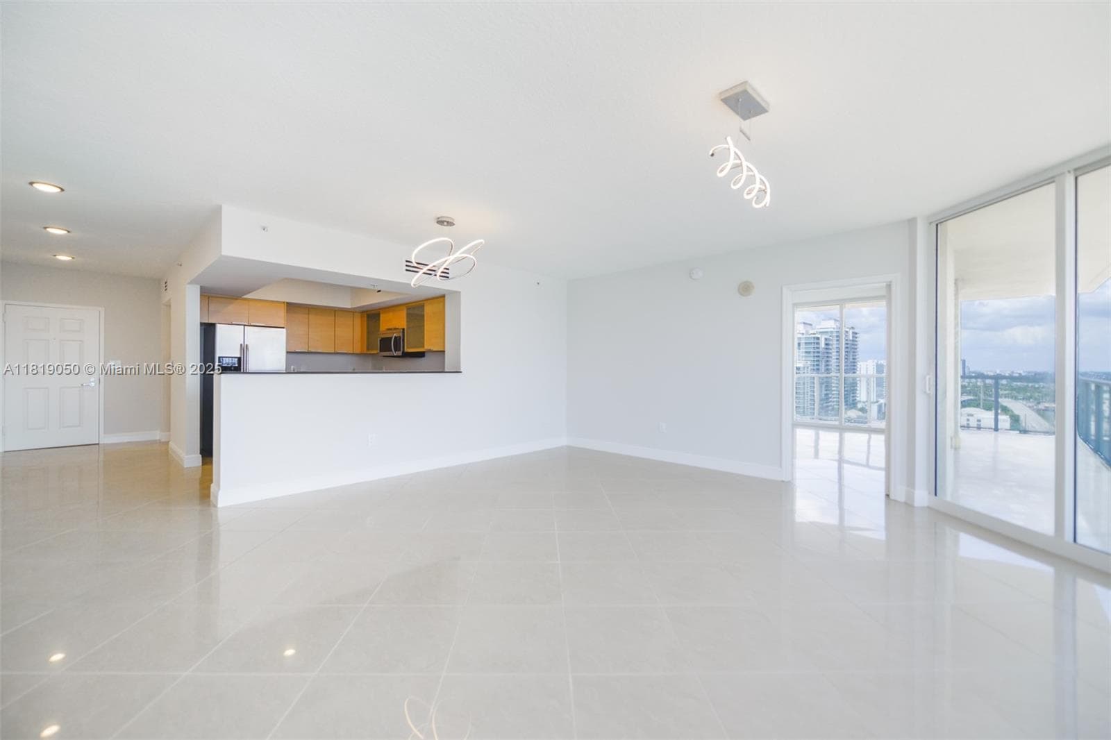 16699 Collins Ave 2107 photo 8
