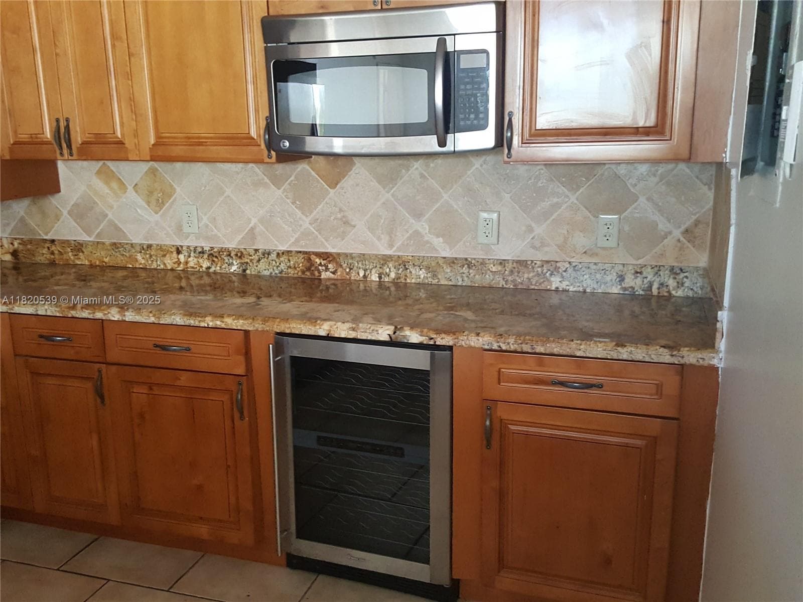 13499 Biscayne Blvd 506 photo 2