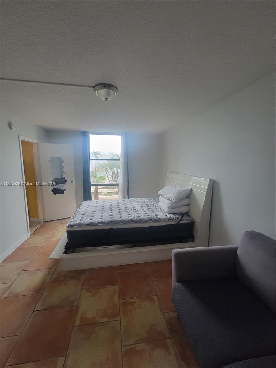 13499 Biscayne Blvd 506 photo 7