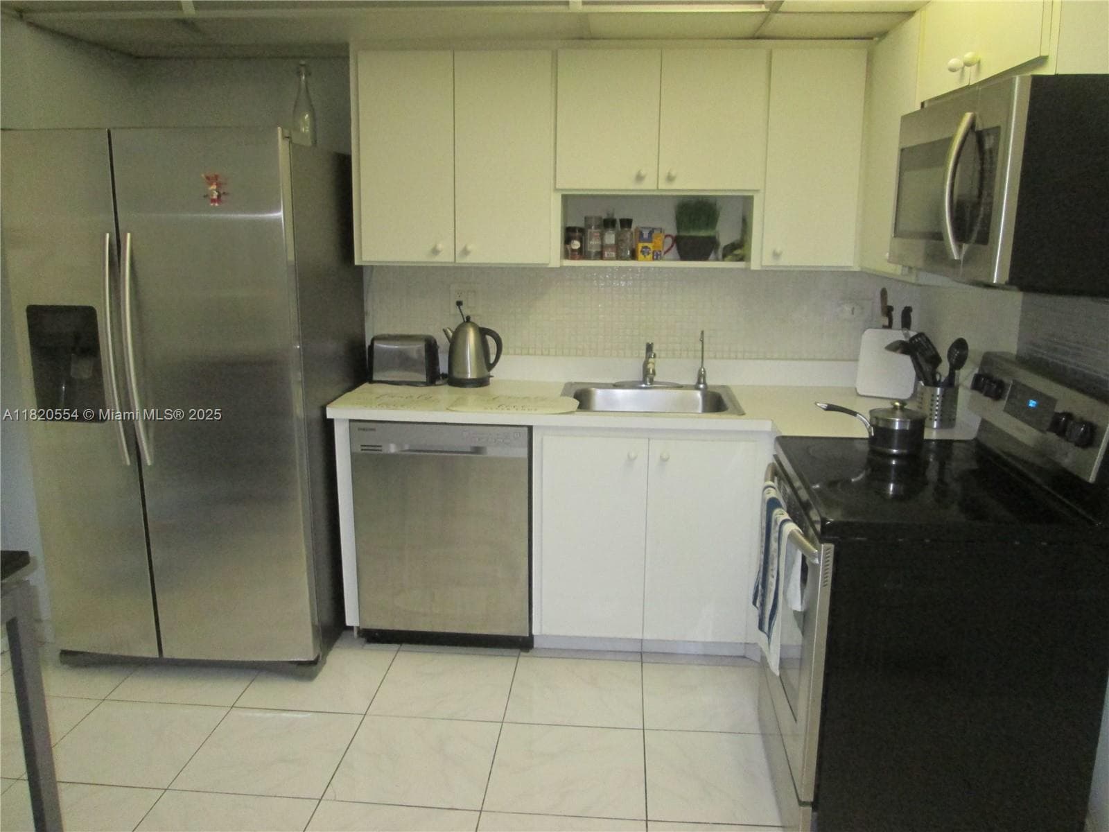251 174th St 2111 photo 7