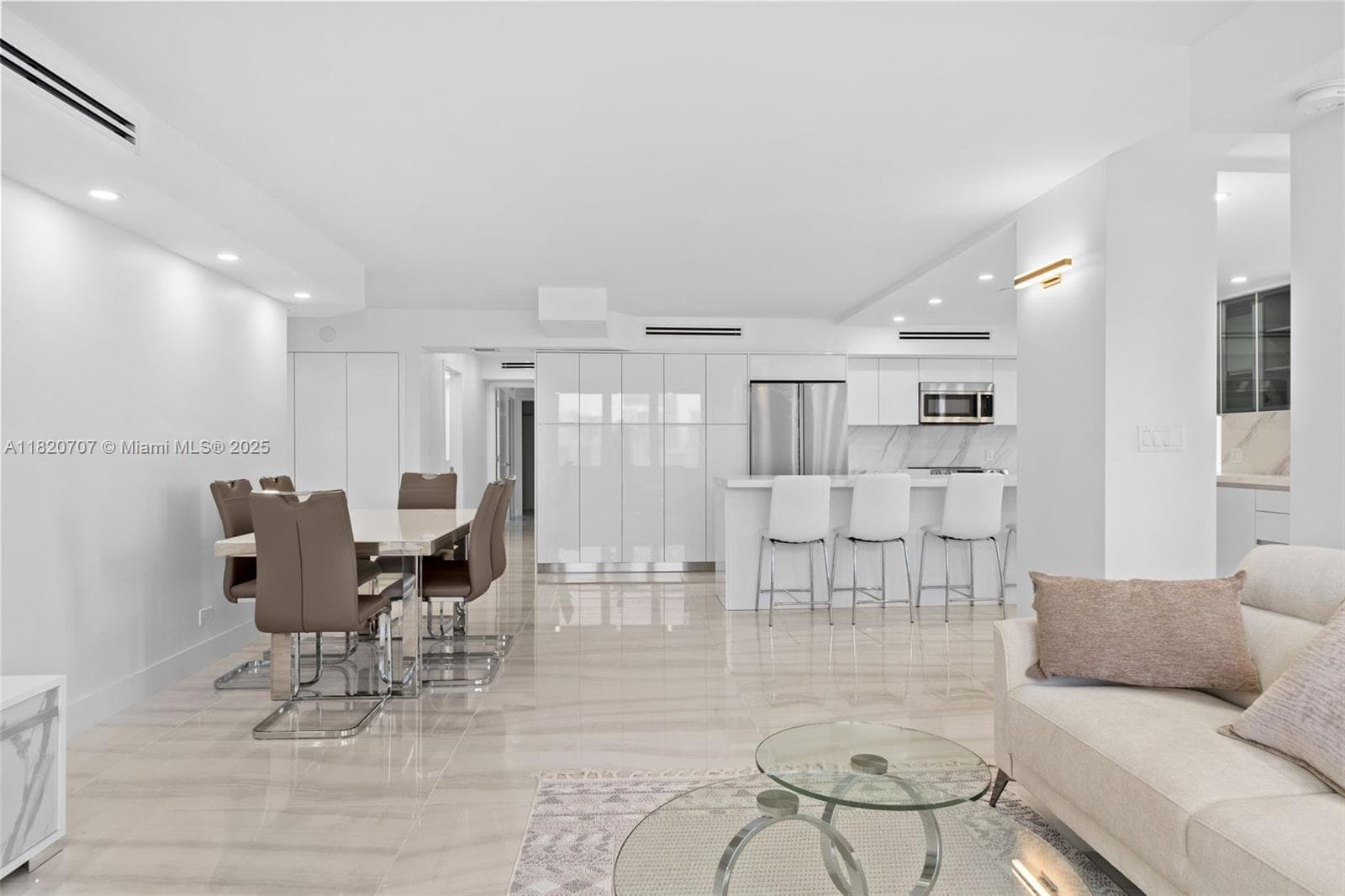 230 174th St 1119 photo 9