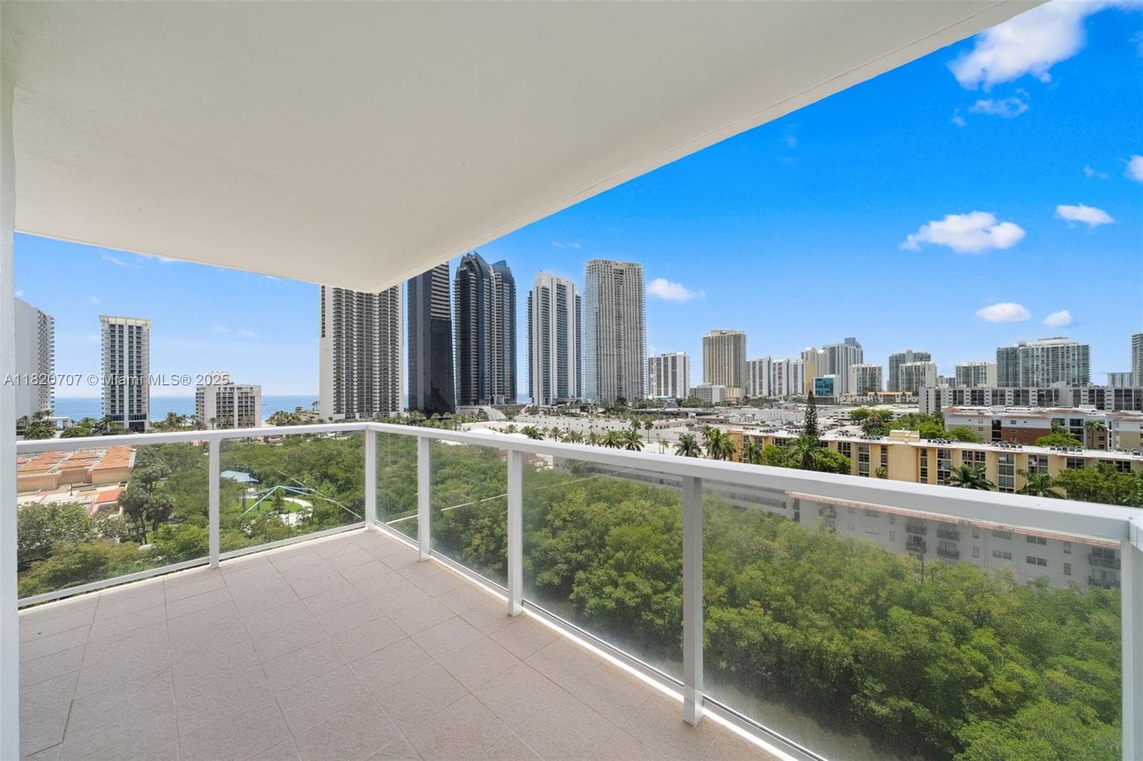 230 174th St 1119 photo 11