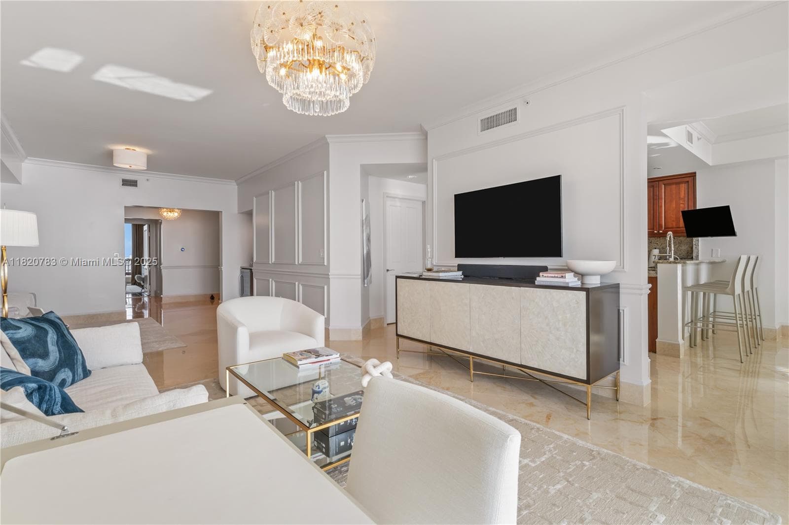 17875 Collins Ave 3404 photo 7