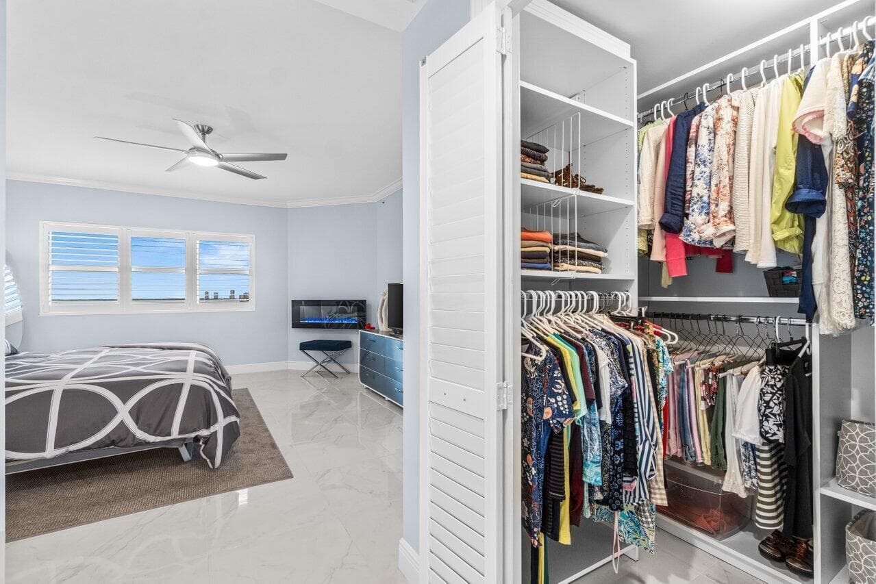 2650 Lake Shore Drive 406 photo 22