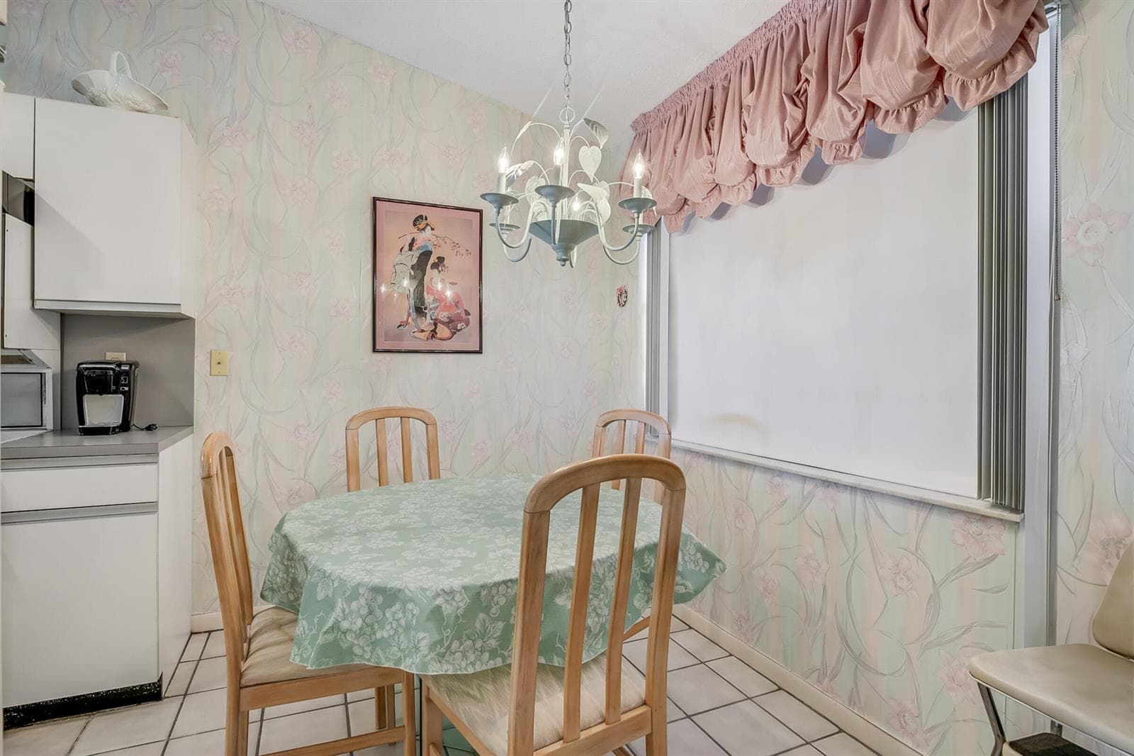 7610 Tahiti Lane 201 photo 9
