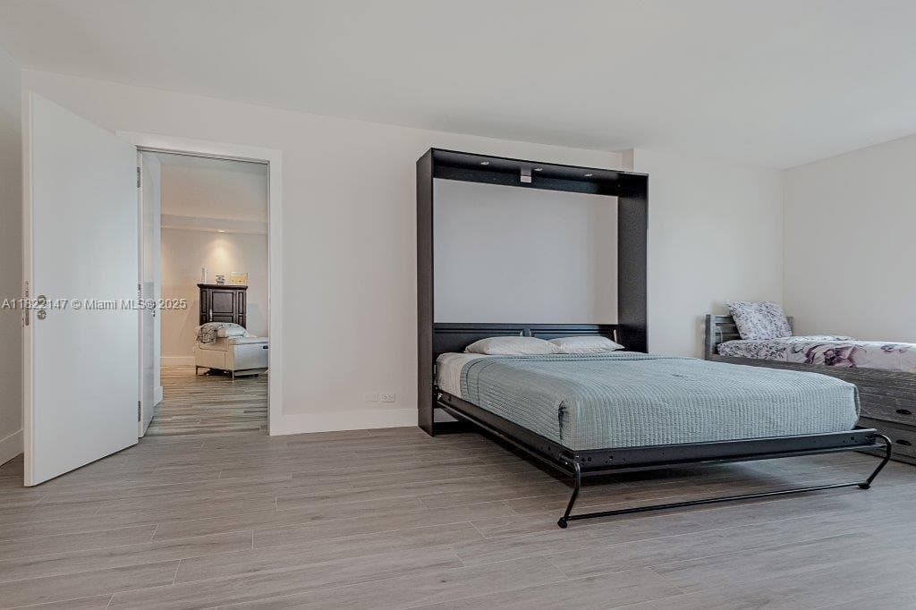 2301 Collins Ave 1531 photo 17