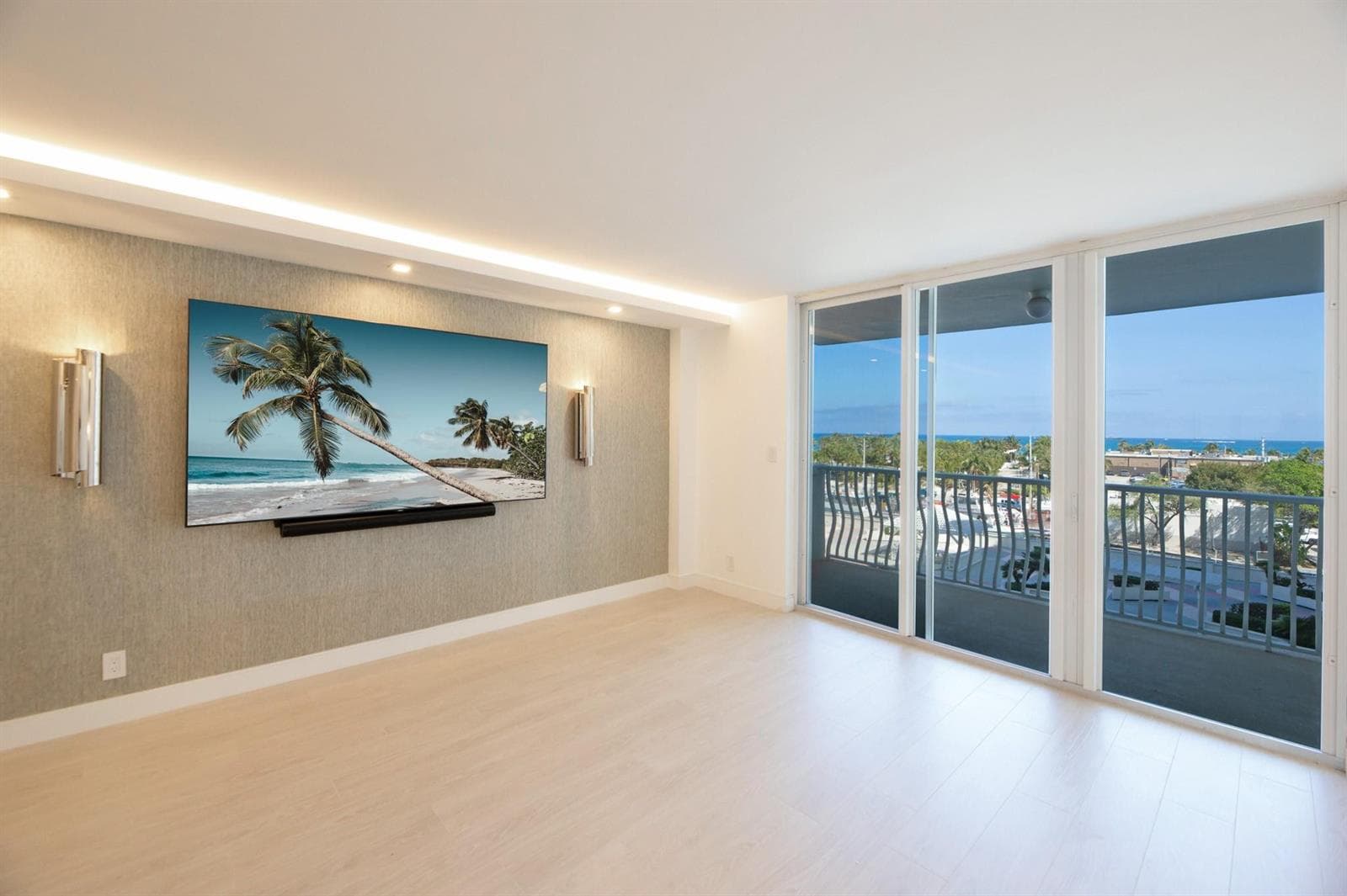 1 Las Olas Circle 404 photo 1