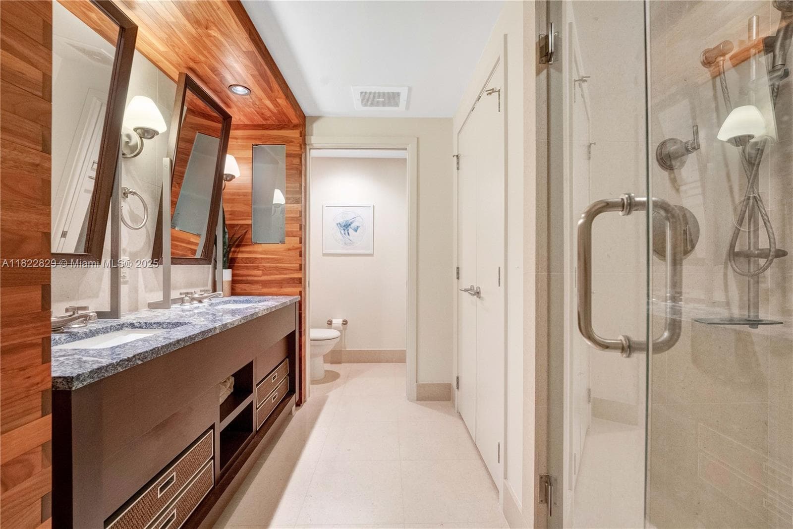 6899 Collins Ave 1409 photo 25