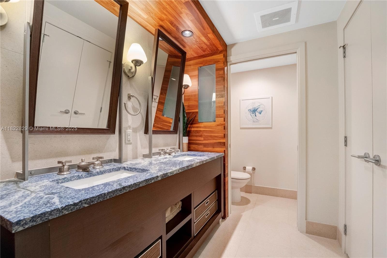 6899 Collins Ave 1409 photo 21