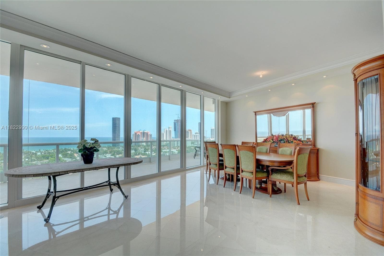 20155 38th Ct 2201 photo 17