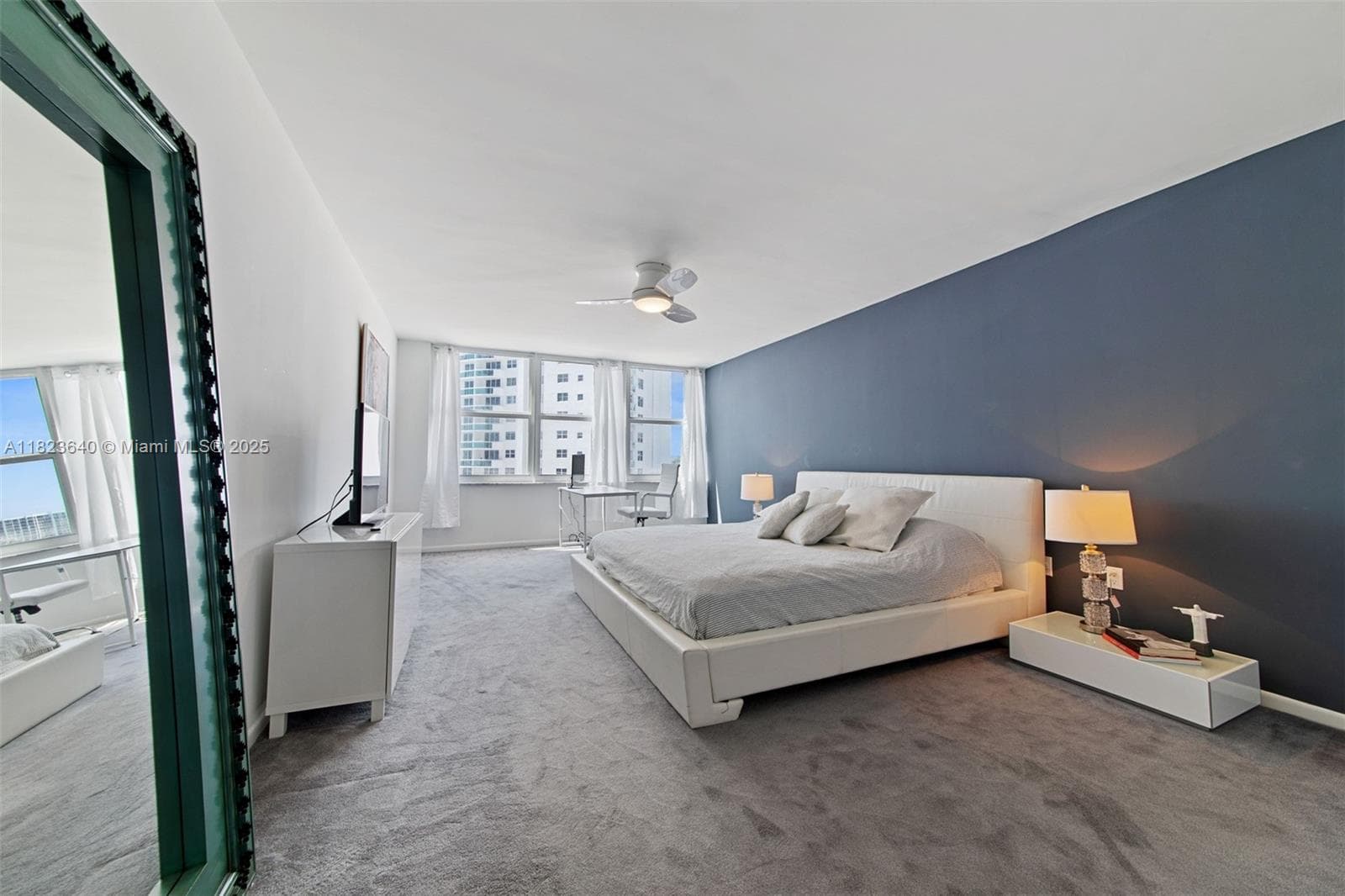2751 S Ocean Dr 505N photo 22
